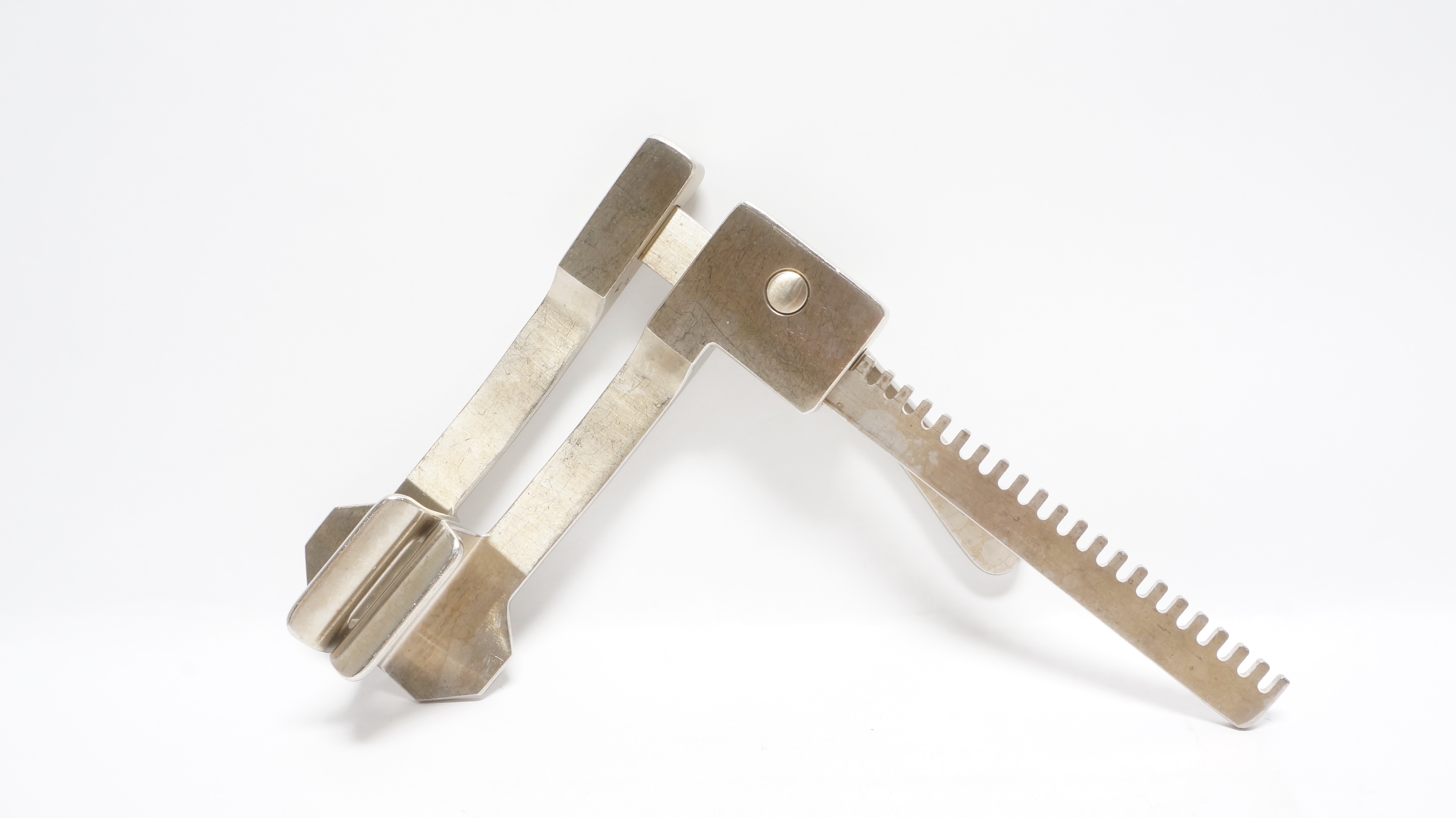 Pilling 34-1328 Finochietto Retractor, Child, Curved Arms