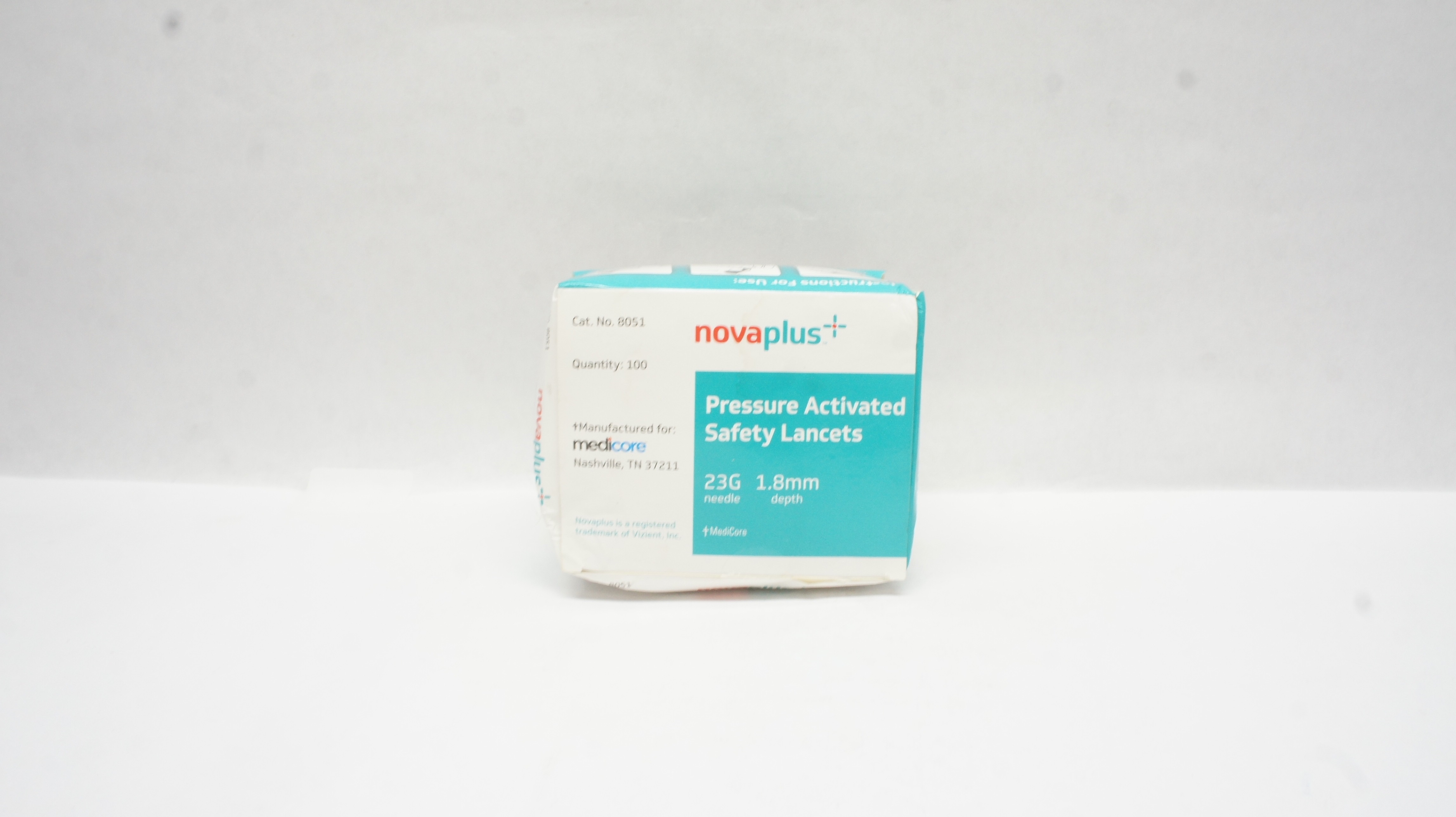 Medicore 8021 Novaplus Pressure Activated Safety Lancets 30G x1.6mm - Box of 100