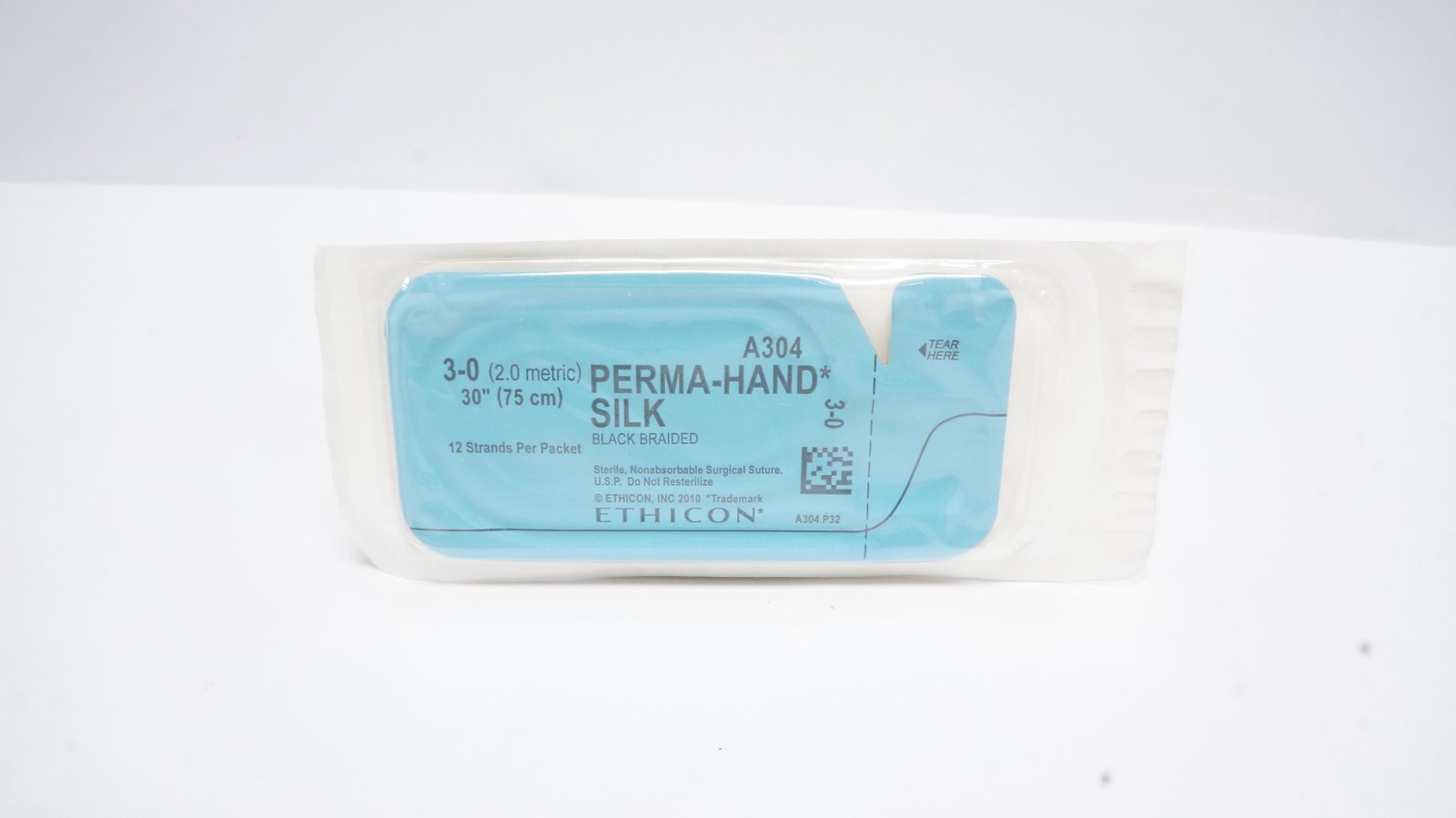 ETHICON A304 PERMA-HAND SILK Sutures 3-0 Black 30" 12/pack