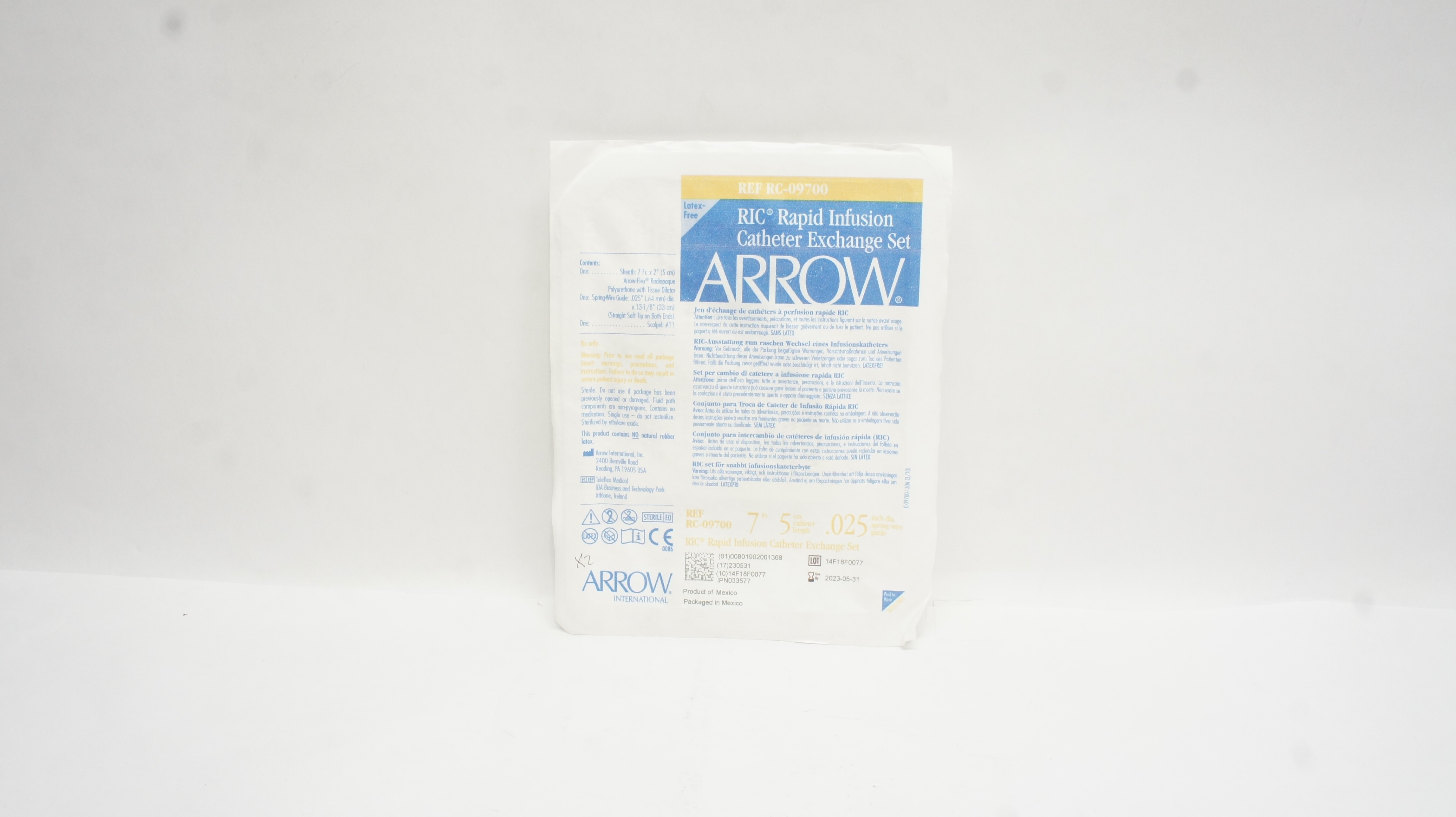 Arrow RC-09700 RIC Rapid Infusion Cath. Exchange Set 7Fr. x 5cm x 0.025inch (x)