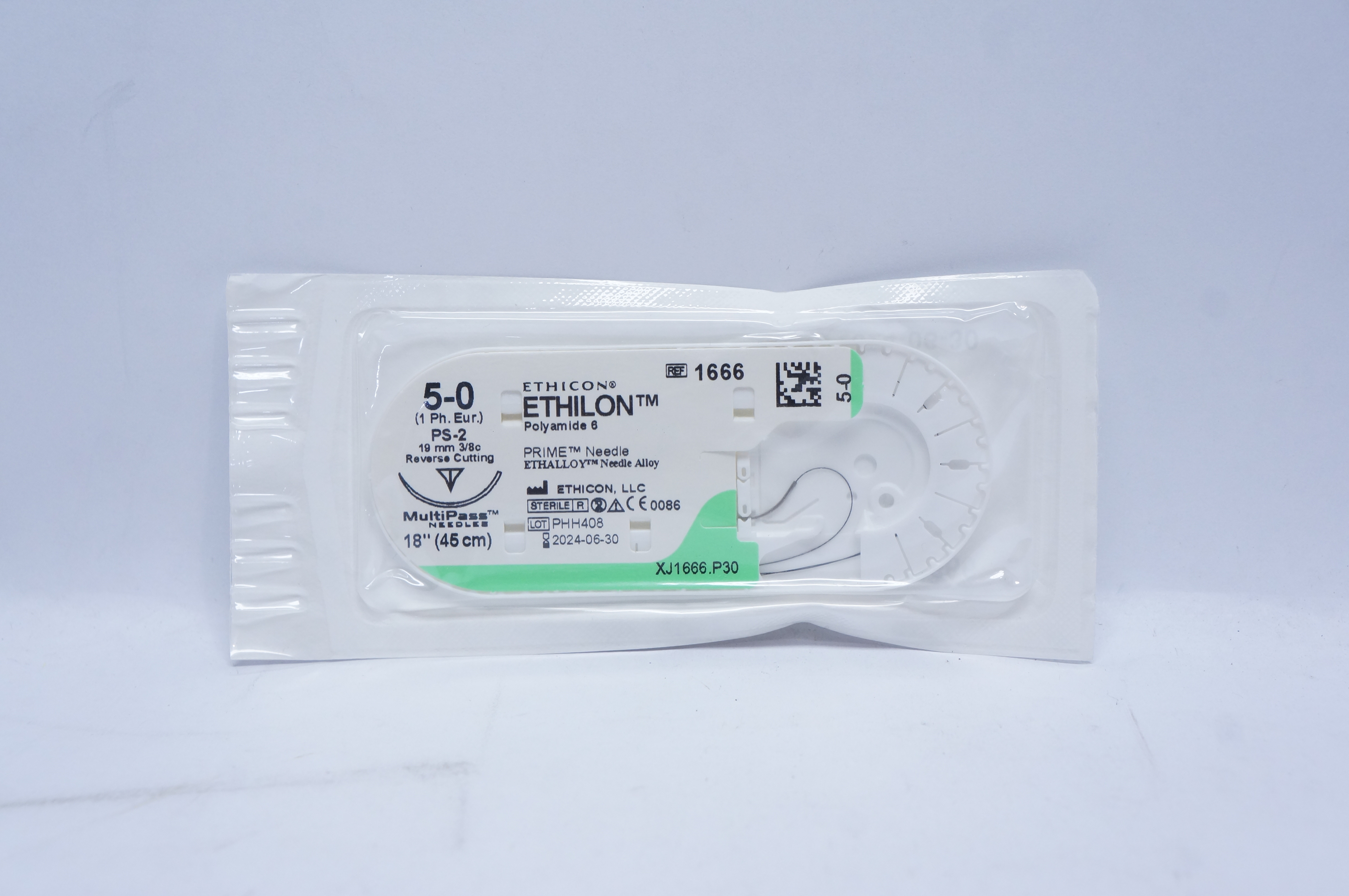 Ethicon 1666 5-0 ETHILON, PS-2, 19mm 3/8c Reverse Cutting, 18inch