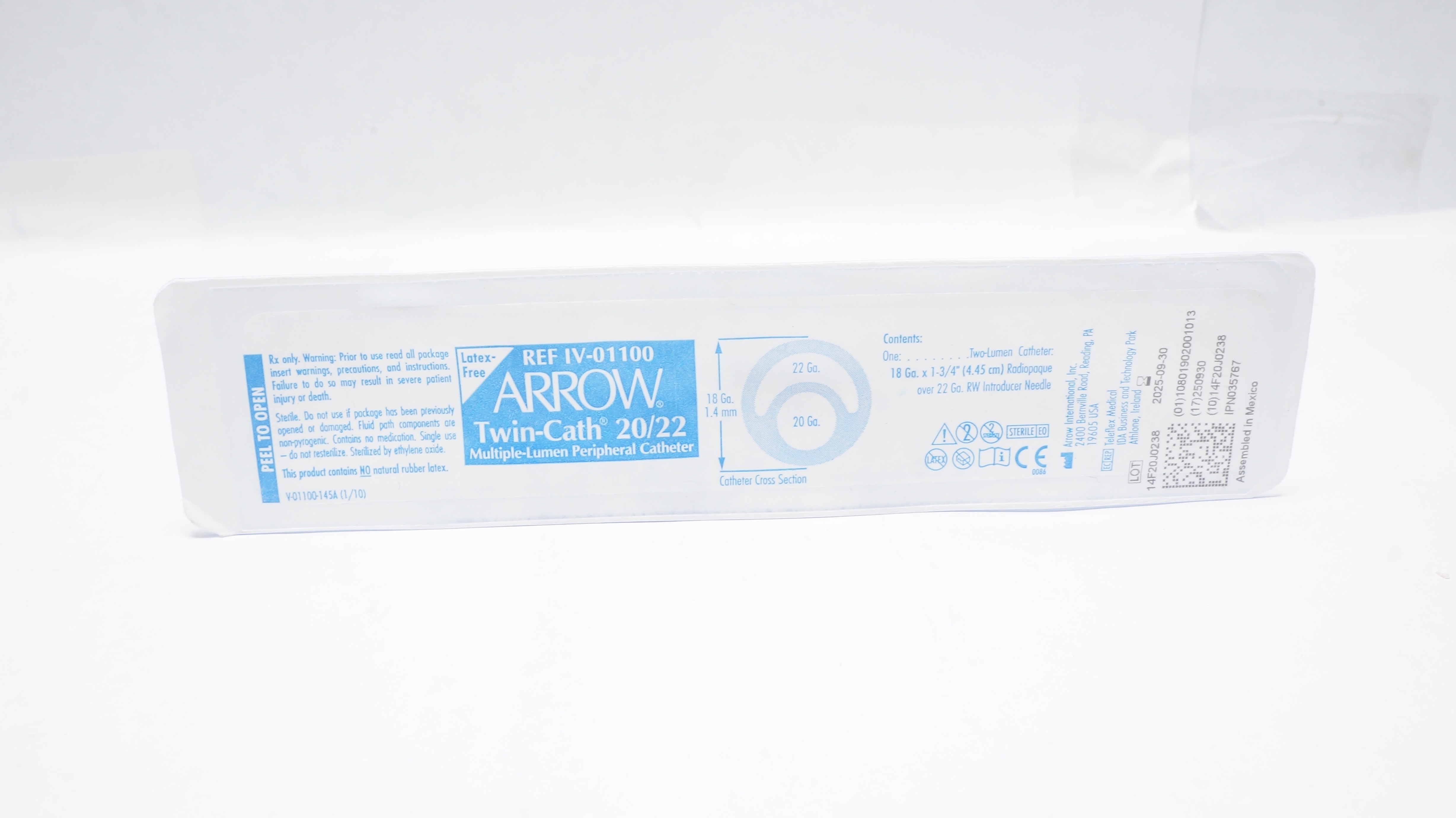 Arrow IV-01100 Twin-Cath Multiple-Lumen Peripheral Cath. 18Ga x 1-3/4inch