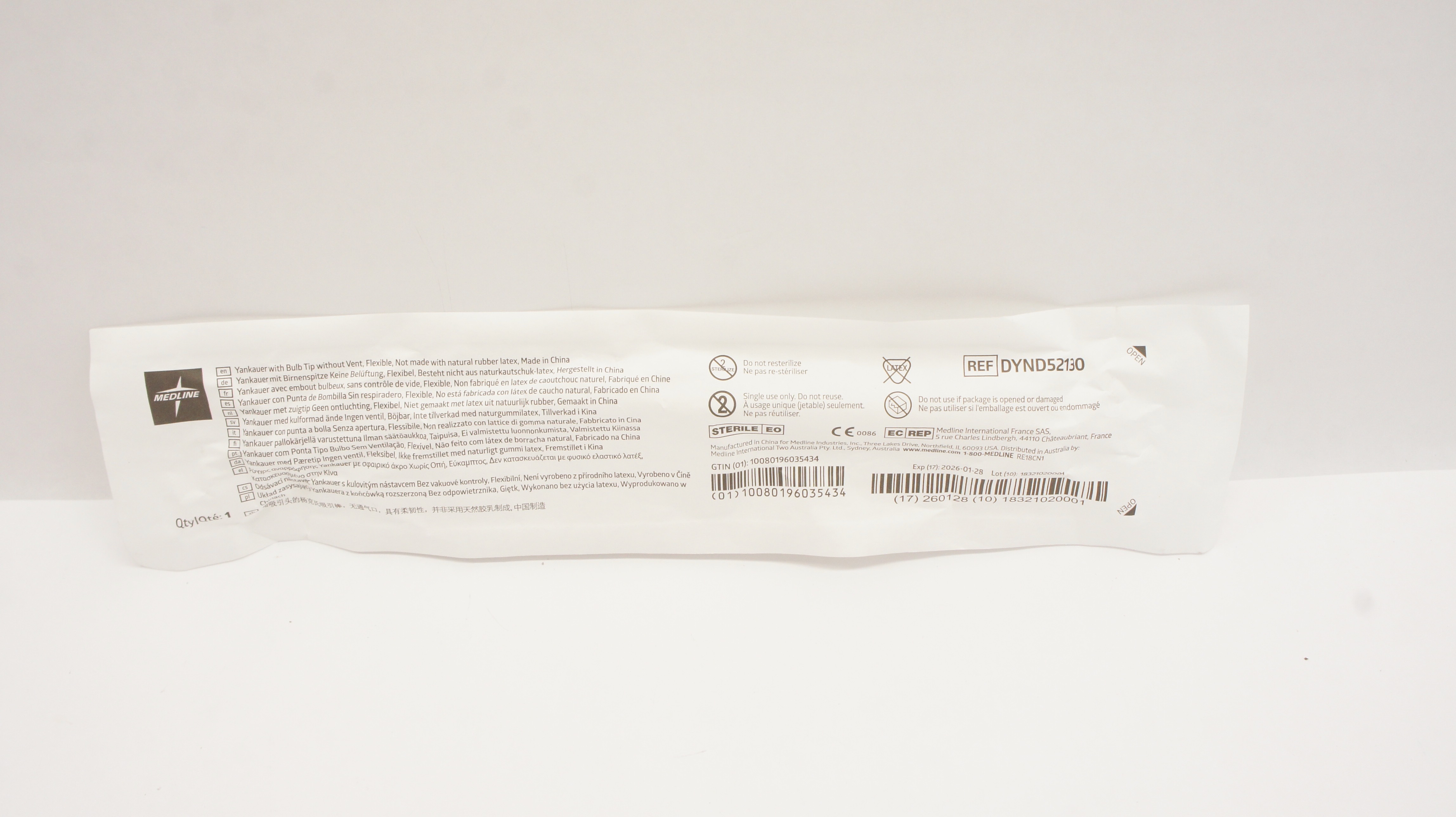 Medline DYND52130 Yankauer With Bulb Tip Without Vent, Flexible