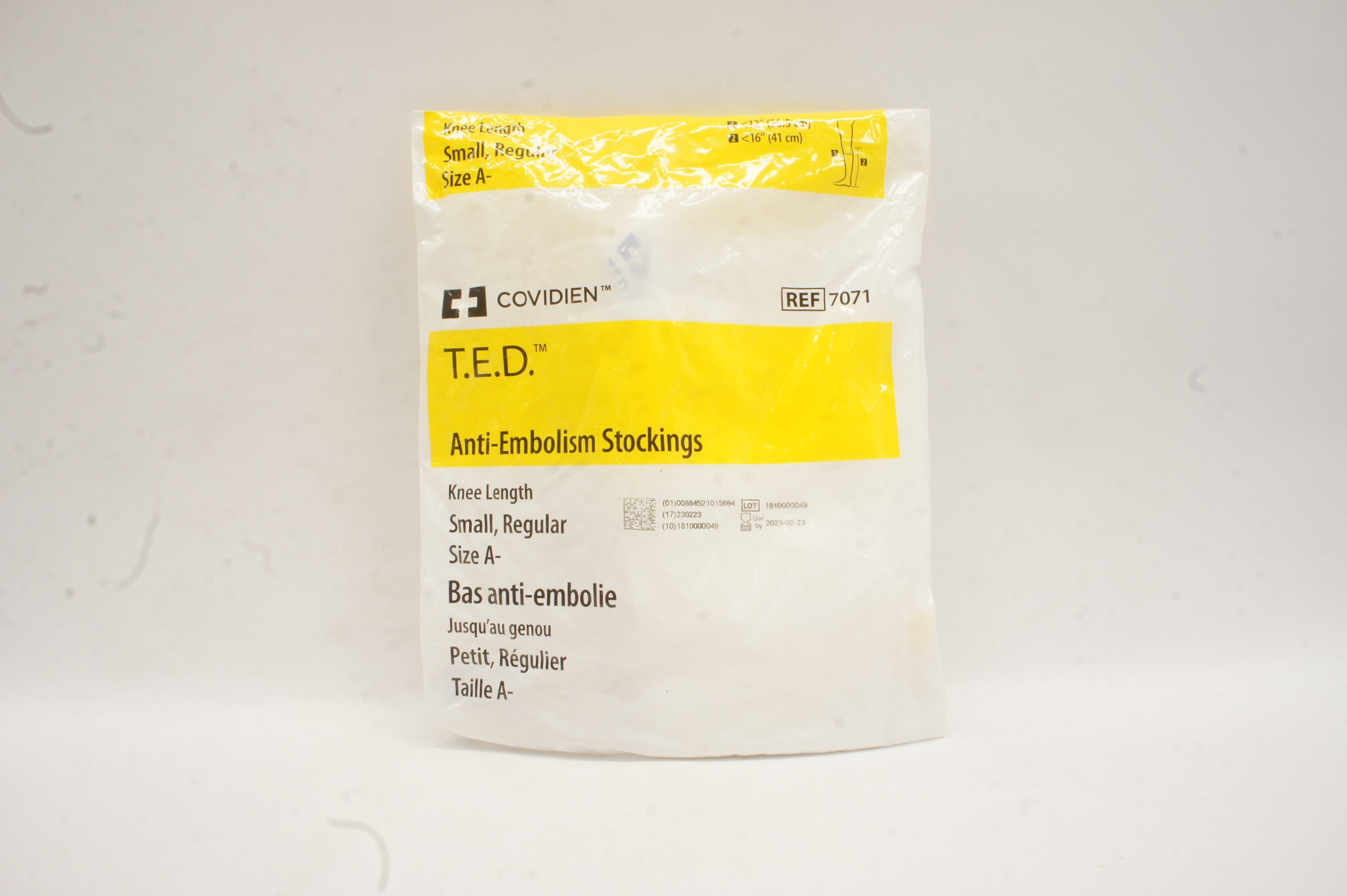 Covidien 7071 T.E.D. Anti-Embolism Stockings, Knee Length, Regular, Small Size A