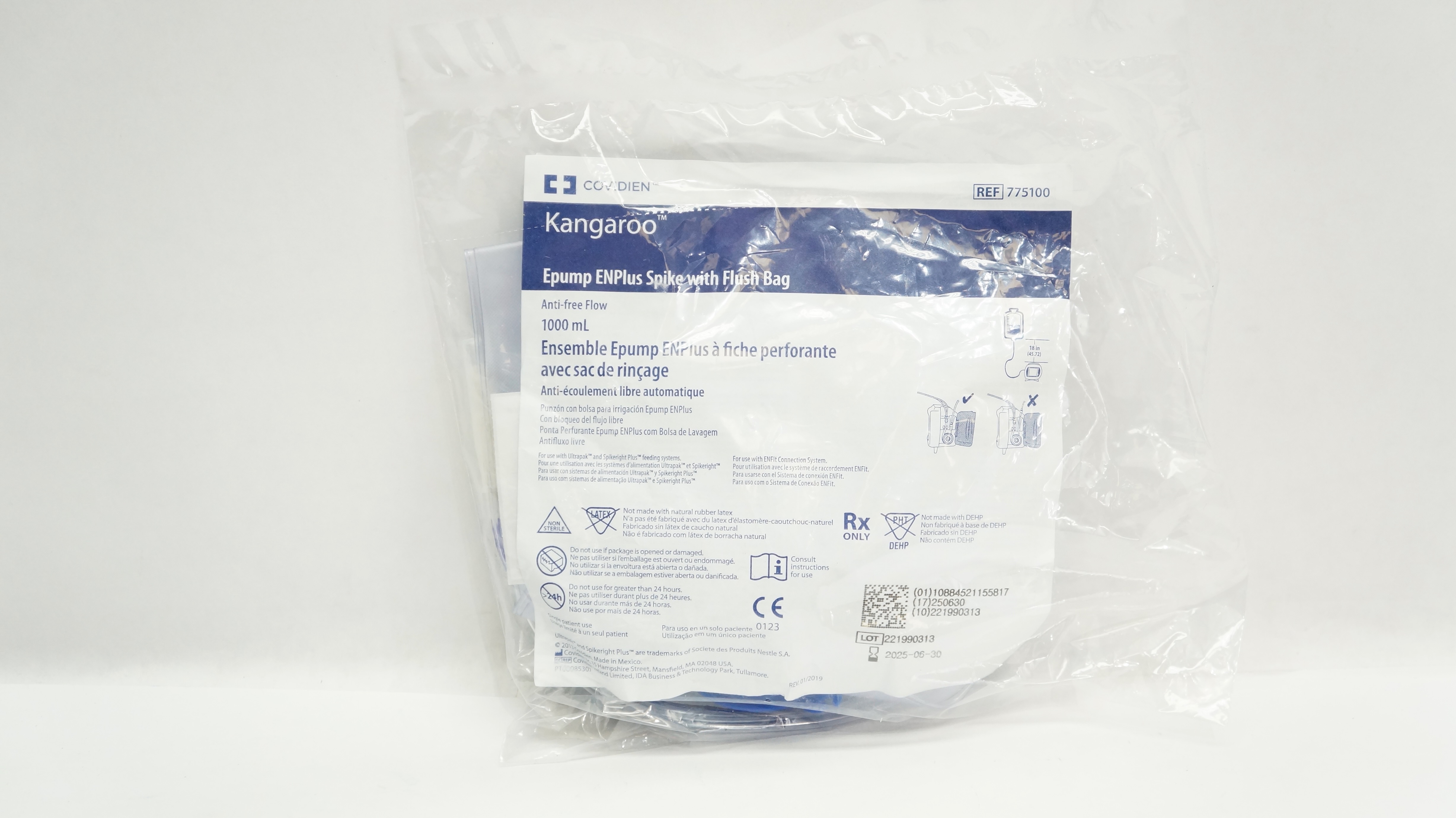Covidien 775100 Kangaroo Epump ENPlus Spike with Flush Bag Anti-free Flow 1000mL