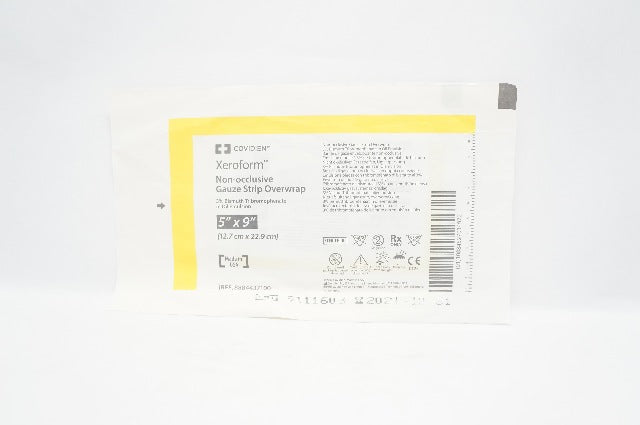 Covidien 8884437100 Xeroform Non-Occlusive Gauze Strip Overwrap 5 x 9 inch (x)