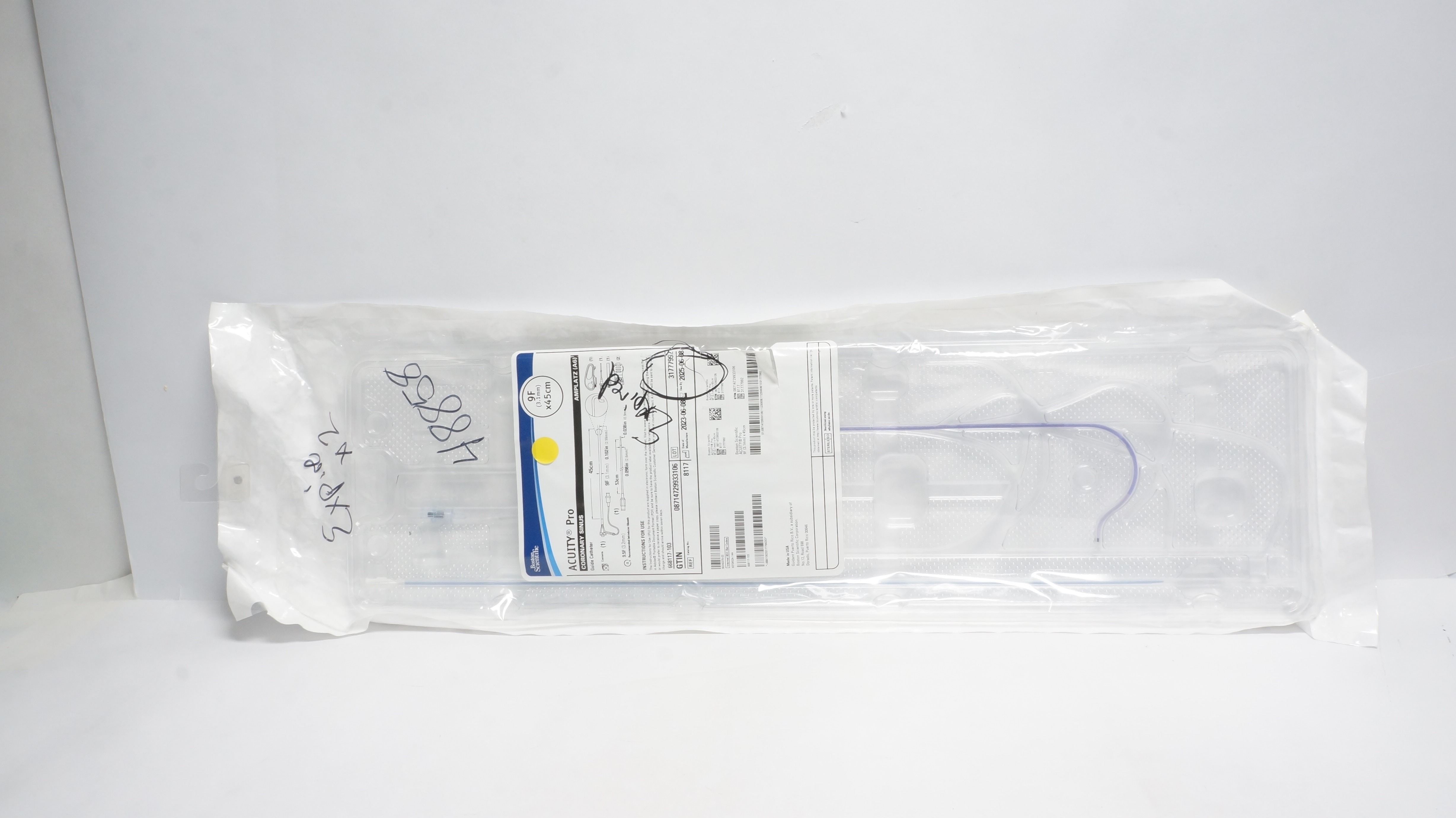 Boston Scientific 8117 ACUITY Pro Guide Cath. 9F x 45cm (x)