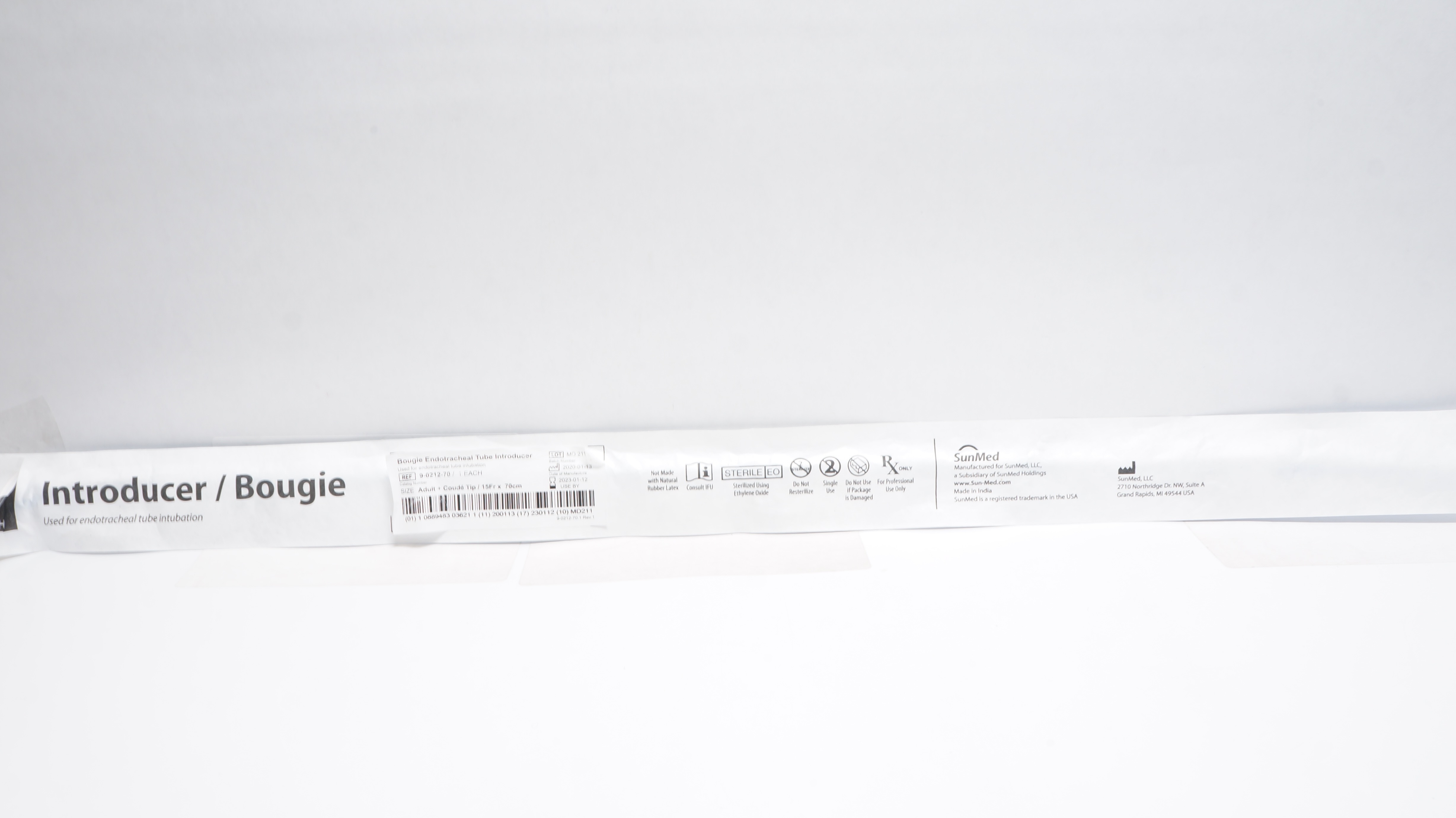 SunMed 9-0212-70 Bougie Endotracheal Tube Introducer Adult+Coude Tip 15Frx70cm(x)