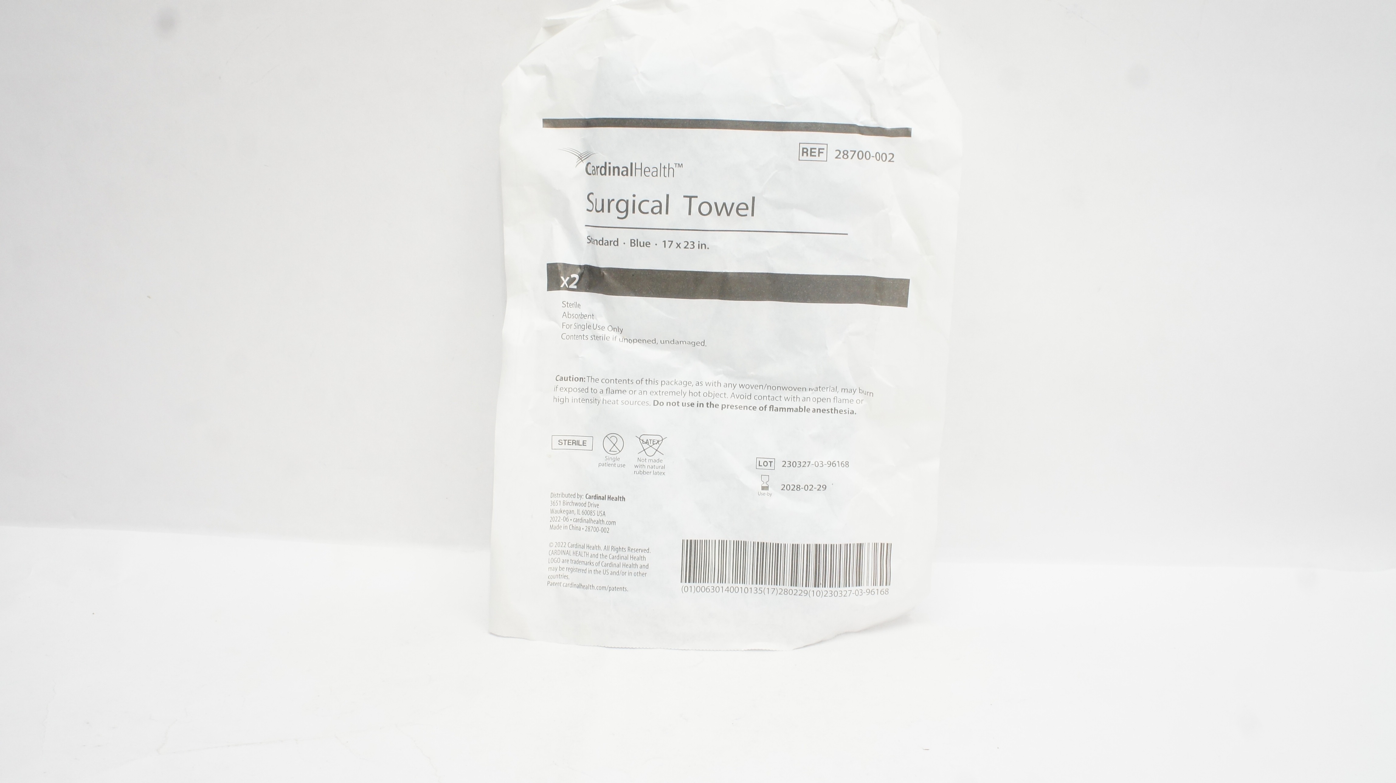 Cardinal Health 28700-002 Surgical Towel Standard Blue, 17 x 23inch - Pack of 2