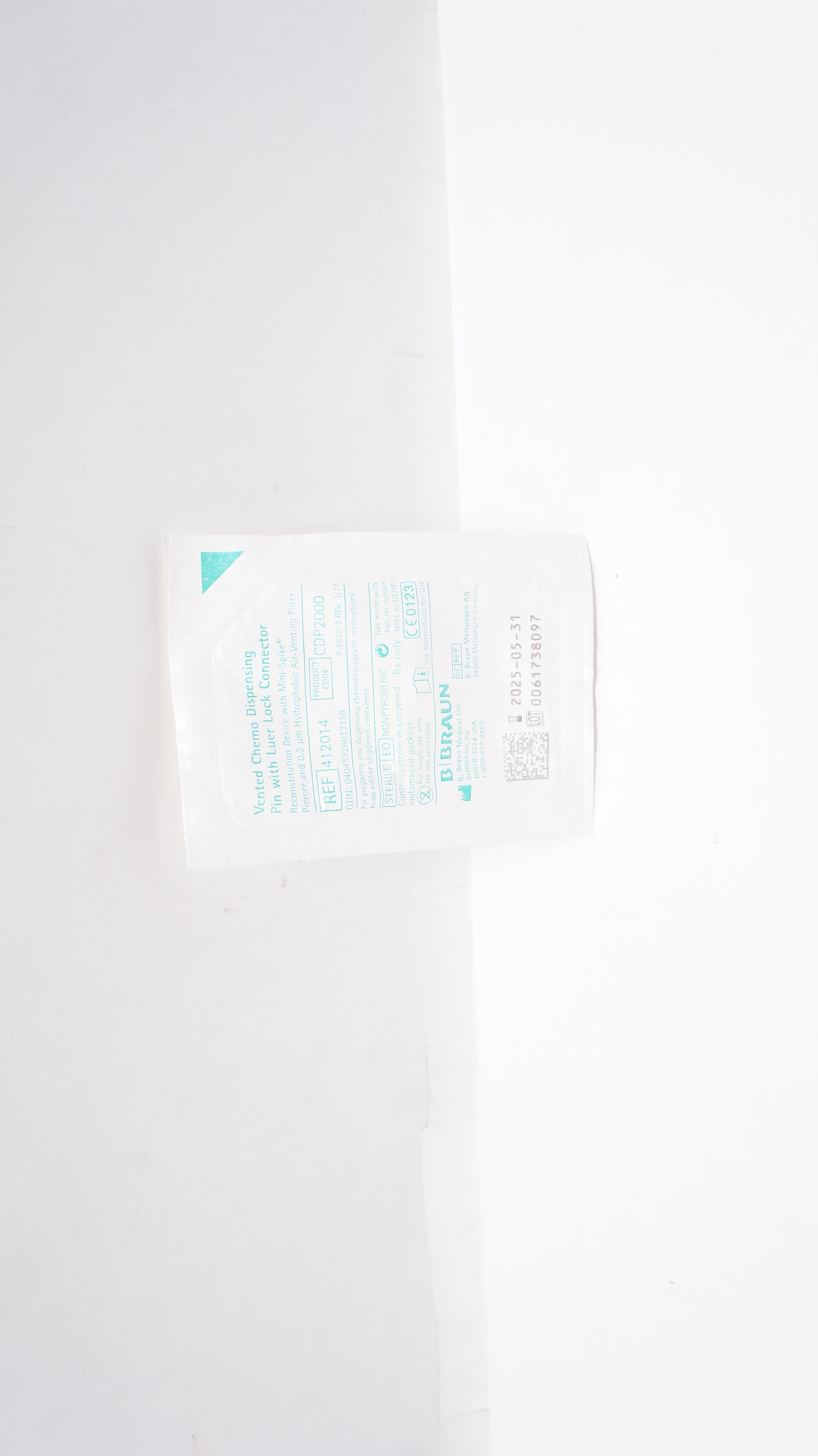 B. Braun 412014 Vented Chemo Dispensing Pin with Luer Lock Connector