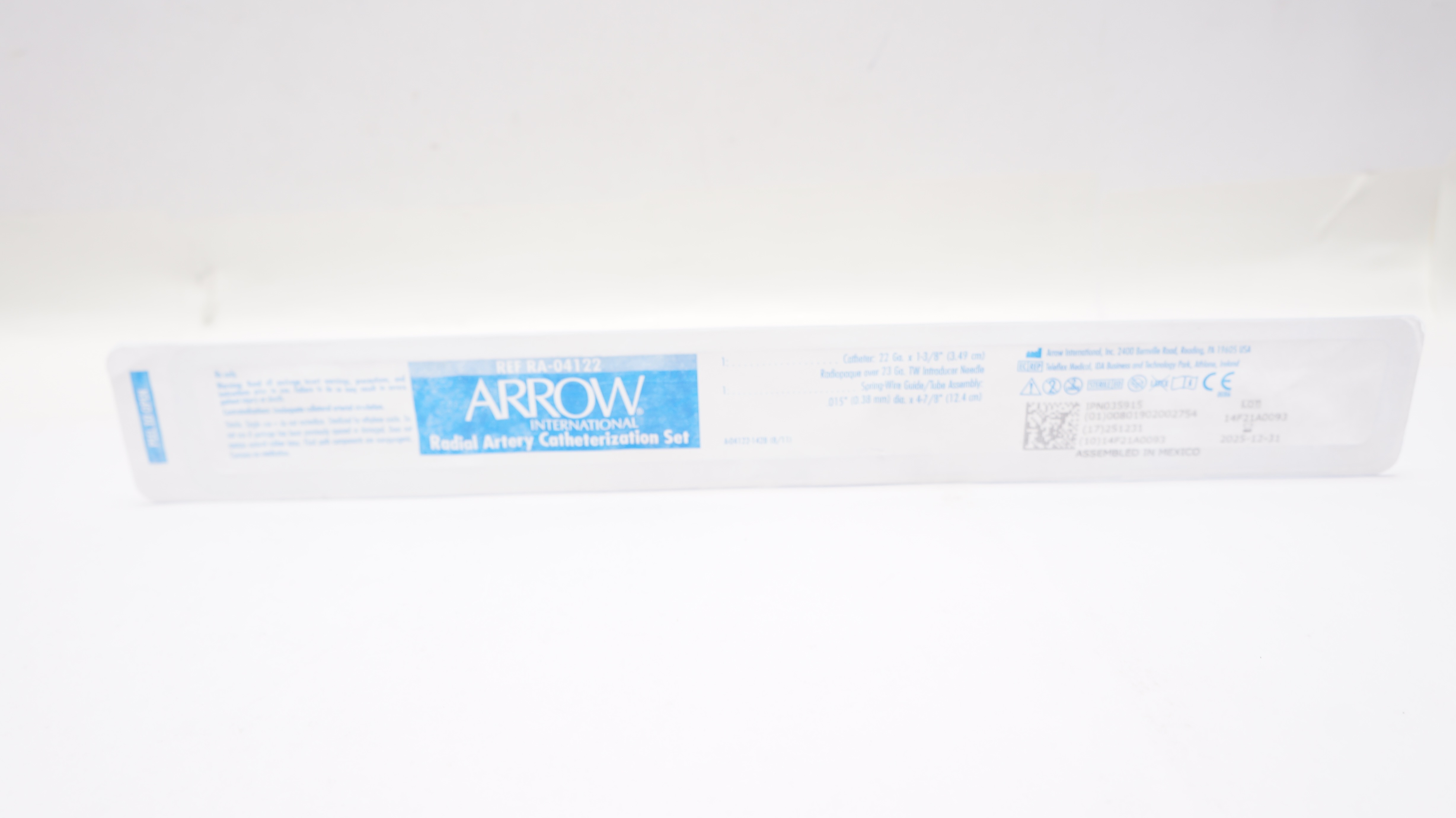 Arrow RA-04122 Radial Artery Cath. Set 22Ga x 1-3/8 inch