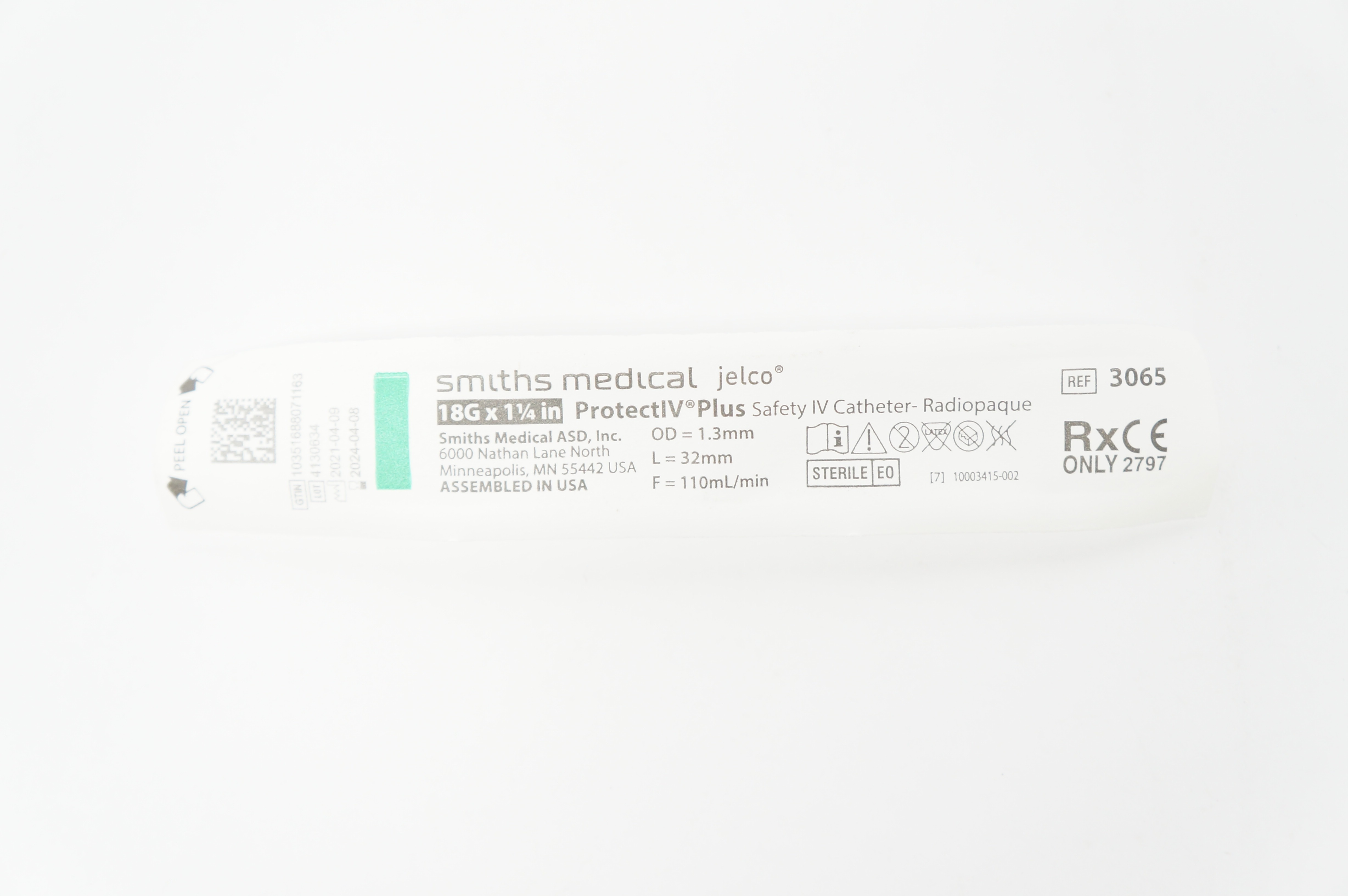 Smiths Medical 3065 ProtectIV Plus Safety IV Cath. 18G x 1-1/4inch
