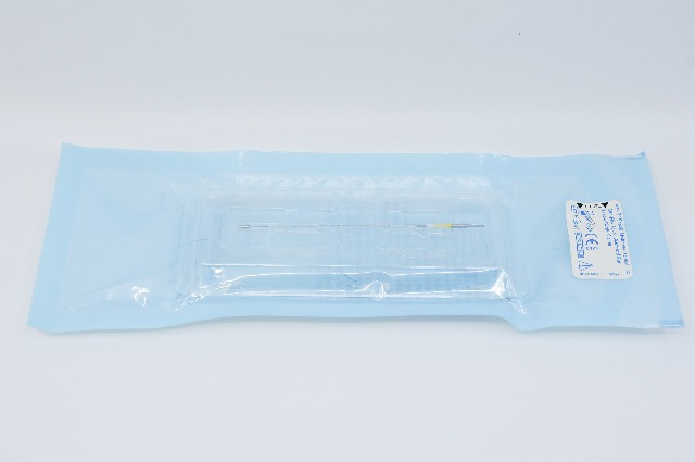 Medtronic 3155648 Oto-Flex Round Diamond Bur, Yellow/White, 0.8mm (x)