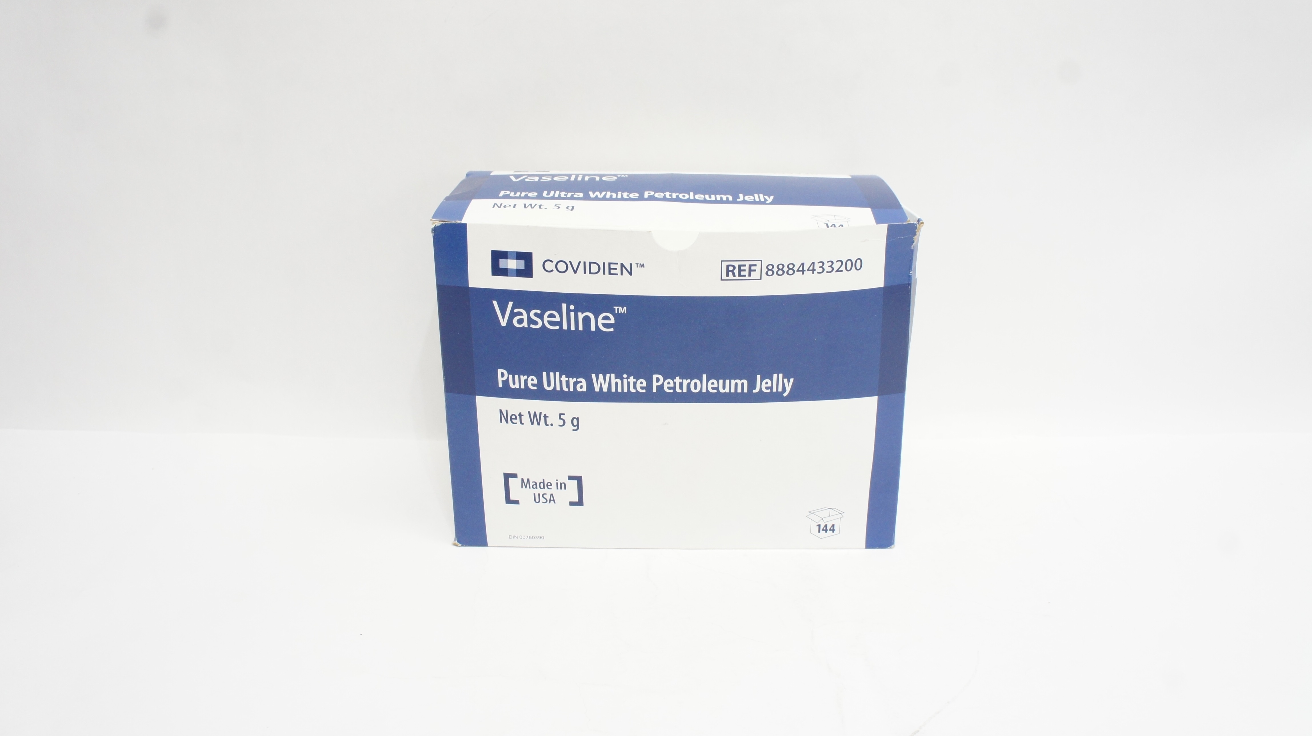 Covidien 8884433200 Vaseline Pure Ultra White Petroleum Jelly 5g - Box of 144