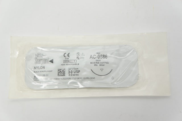 Surgical Specialties AC-0586 3-0 Nylon DS24 Reverse Cutting 3/8c 24mm, 30inch(x)