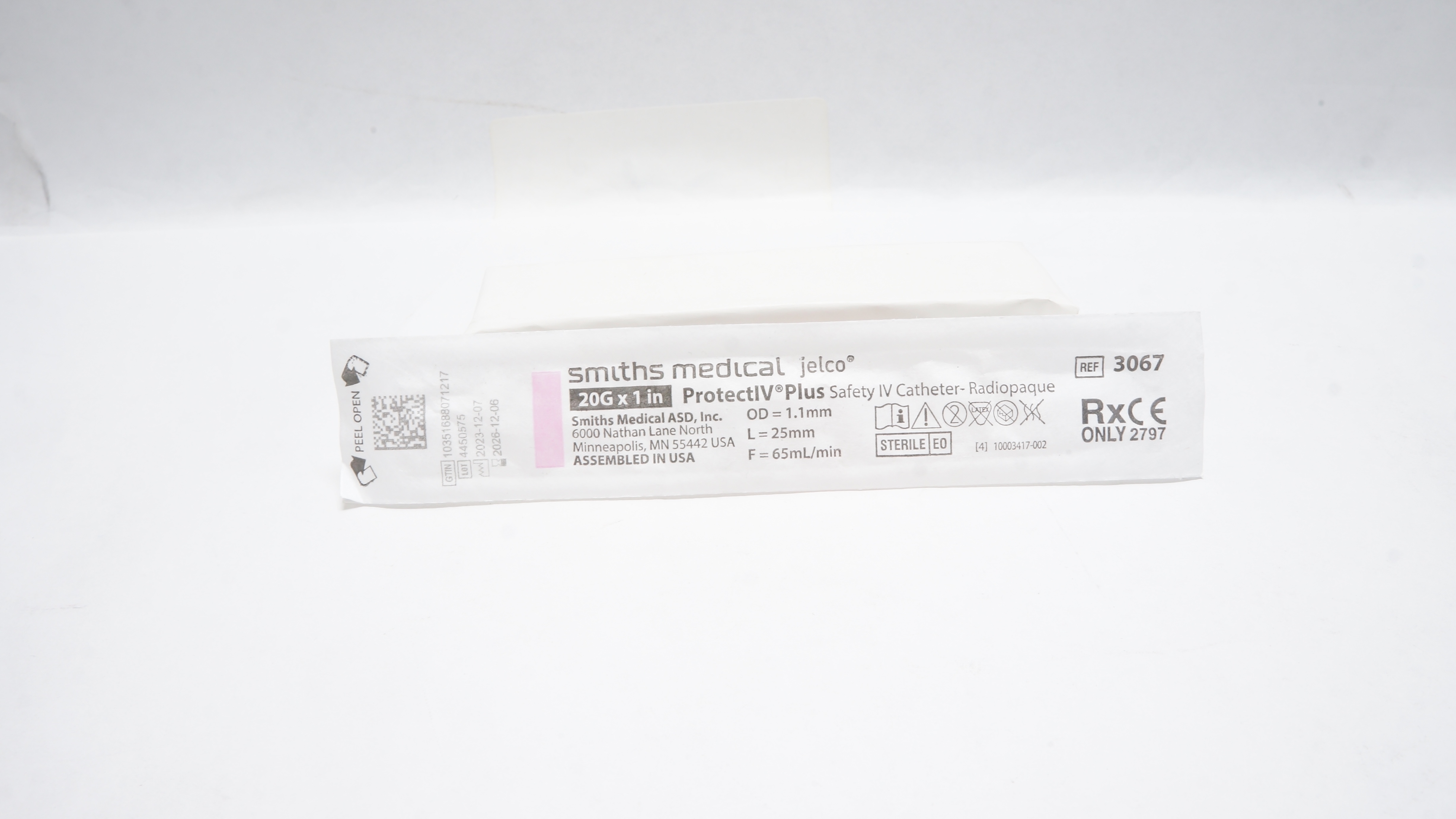 Smiths Medical 3067 Jelco Protect IV Plus Safety Cath. Radiopaque 20G x 1inch