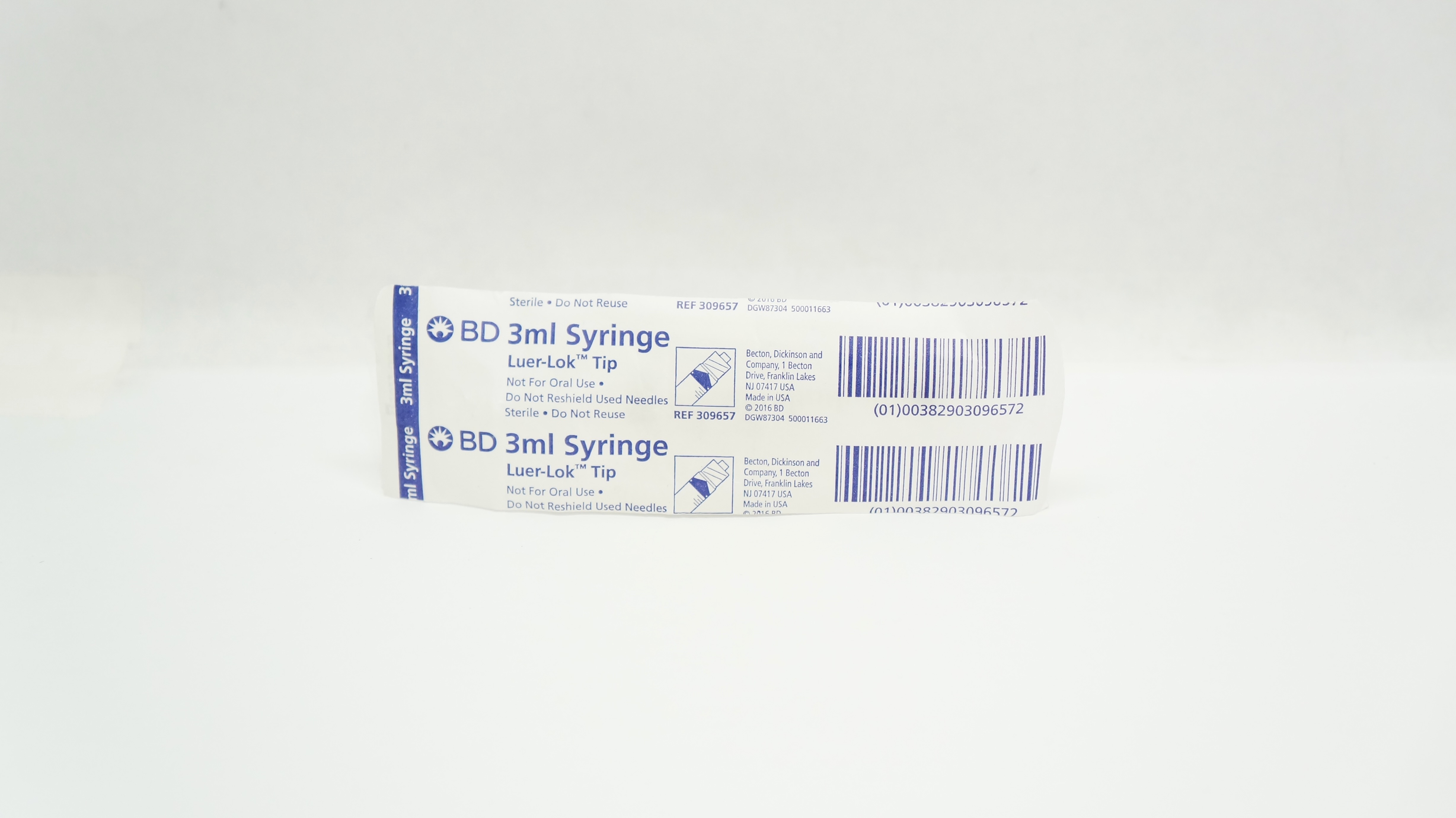 BD 309657  Luer-Lok Tip Syringe  3mL (x)