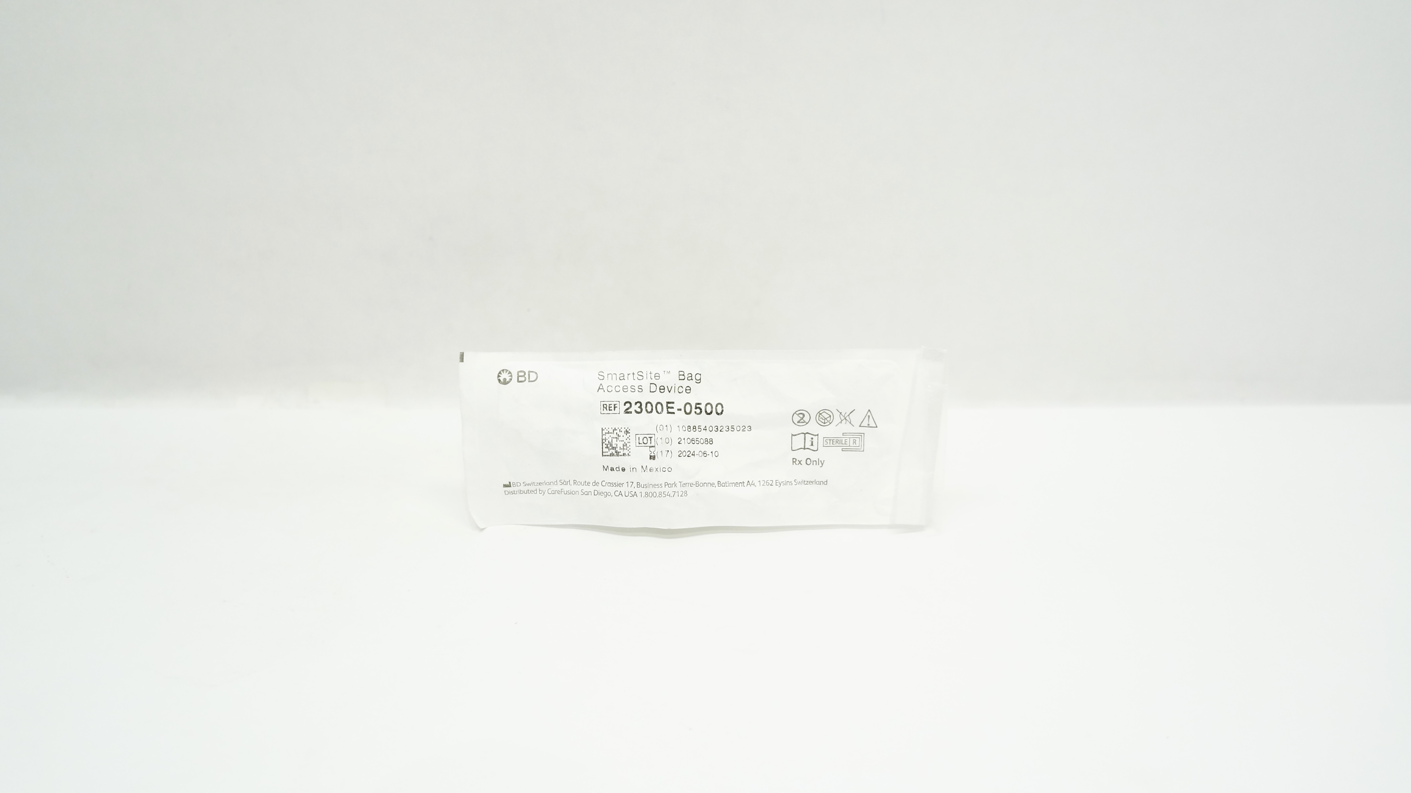 BD 2300E-0500 SmartSite Bag Access Device