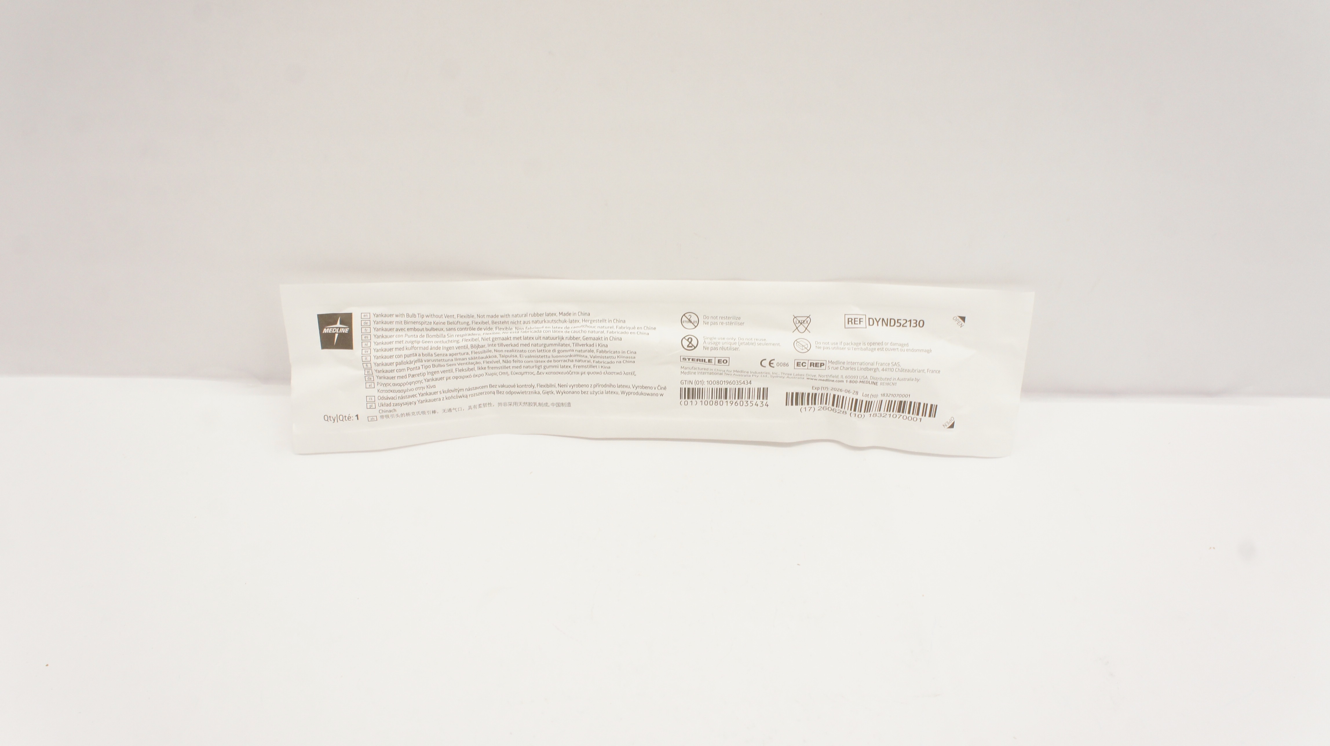 Medline DYND52130 Yankauer With Bulb Tip Without Vent, Flexible