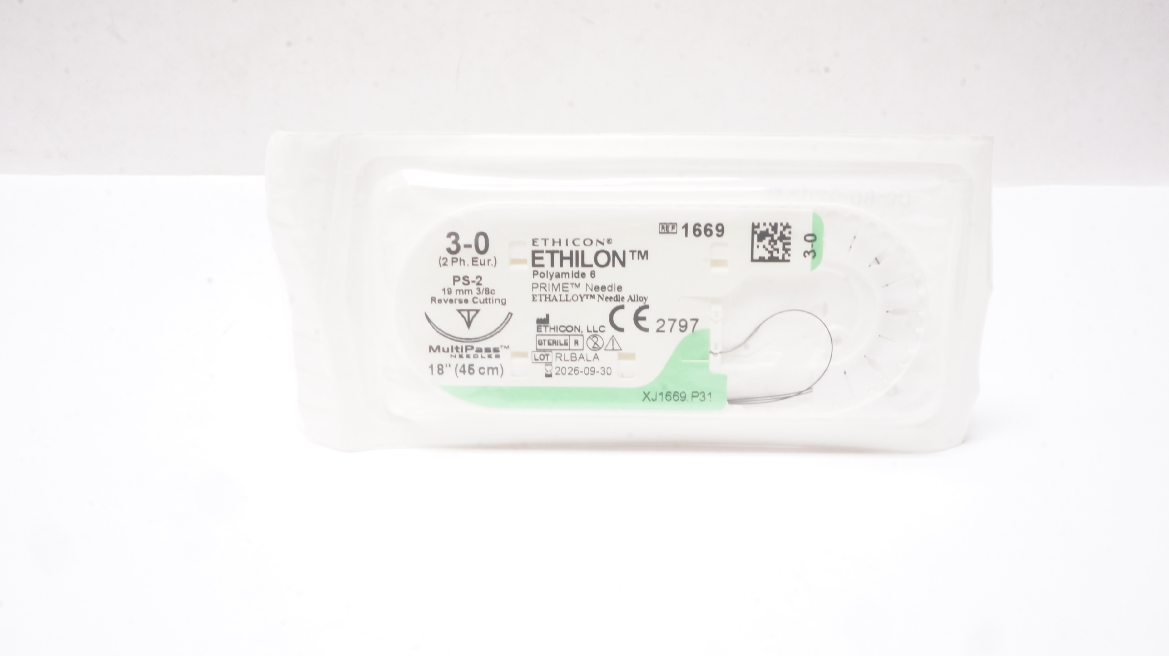 Ethicon 1669 3-0 ETHILON Polyamide 6 PS-2 19mm 3/8c Reverse Cutting, 18inch