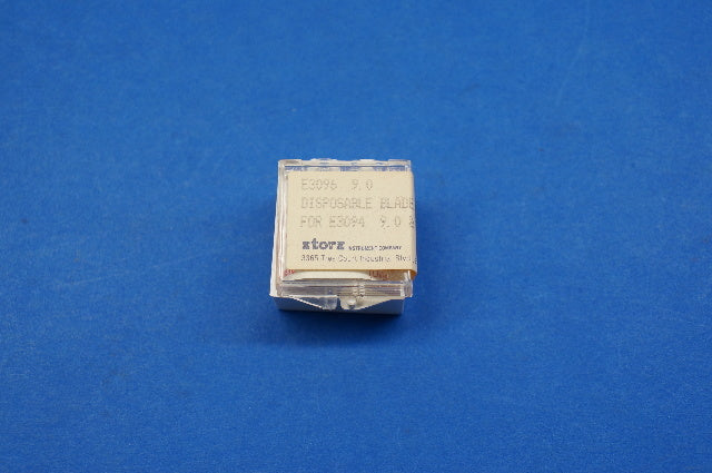 Karl Storz E3096 9.0 Disposable Blade 9.0 mm For E3094 9.0 and E3098 9.0