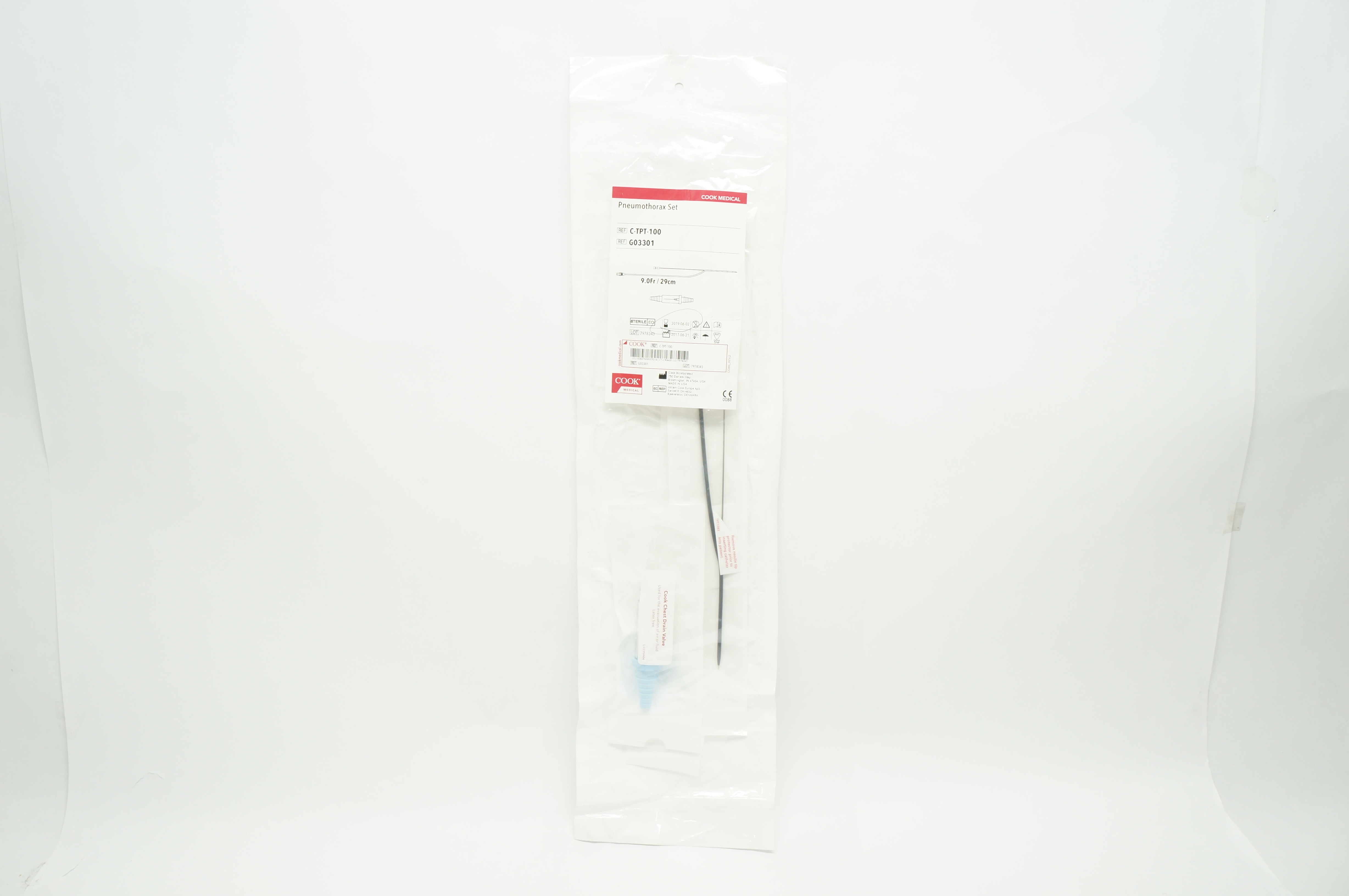 Cook Medical G03301 Pneumothorax Set 9.0Fr x 29cm (x)