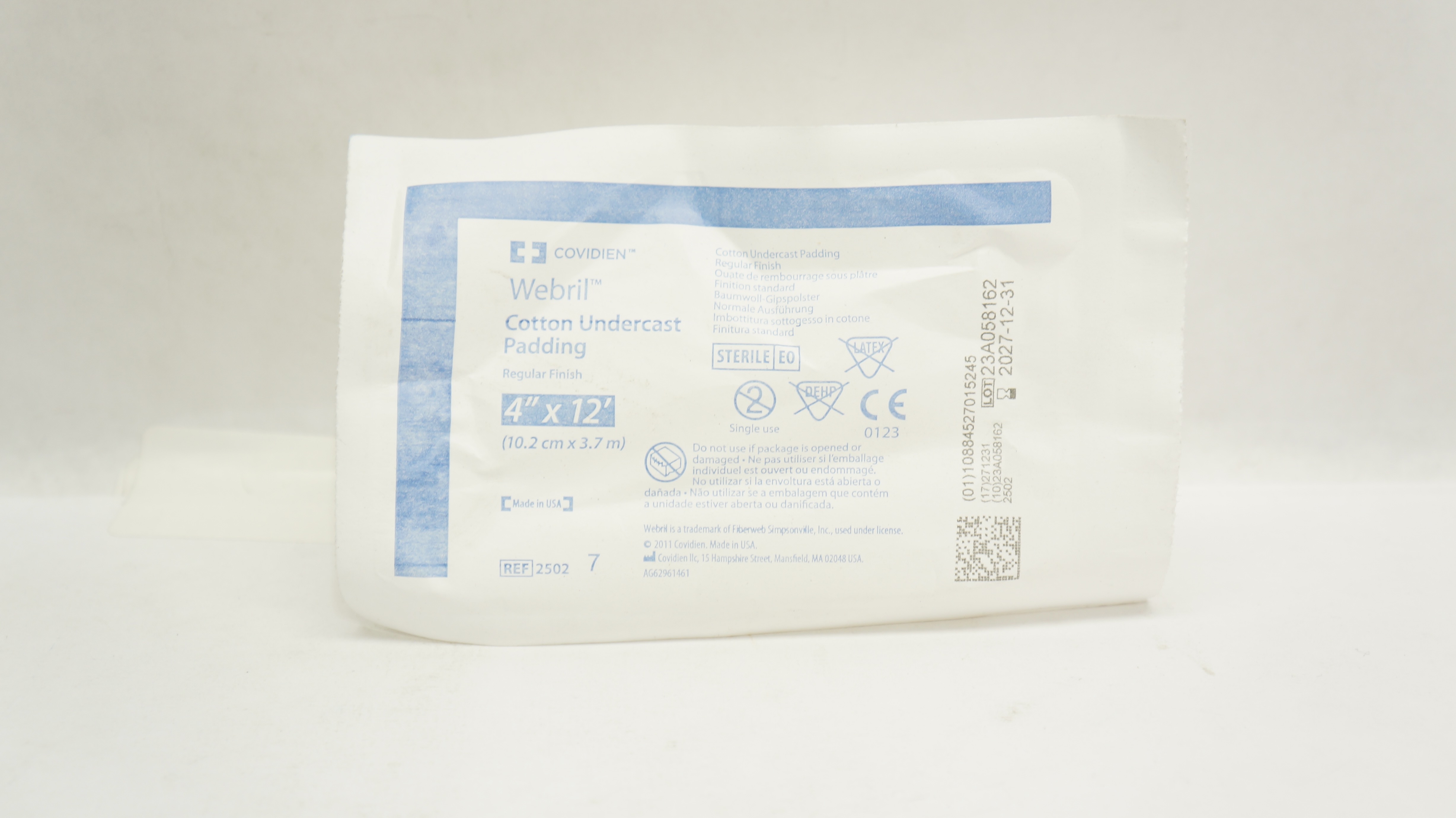 Covidien 2502 Webril Cotton Undercast Padding Regular Finish 4inch x 12 Ft.