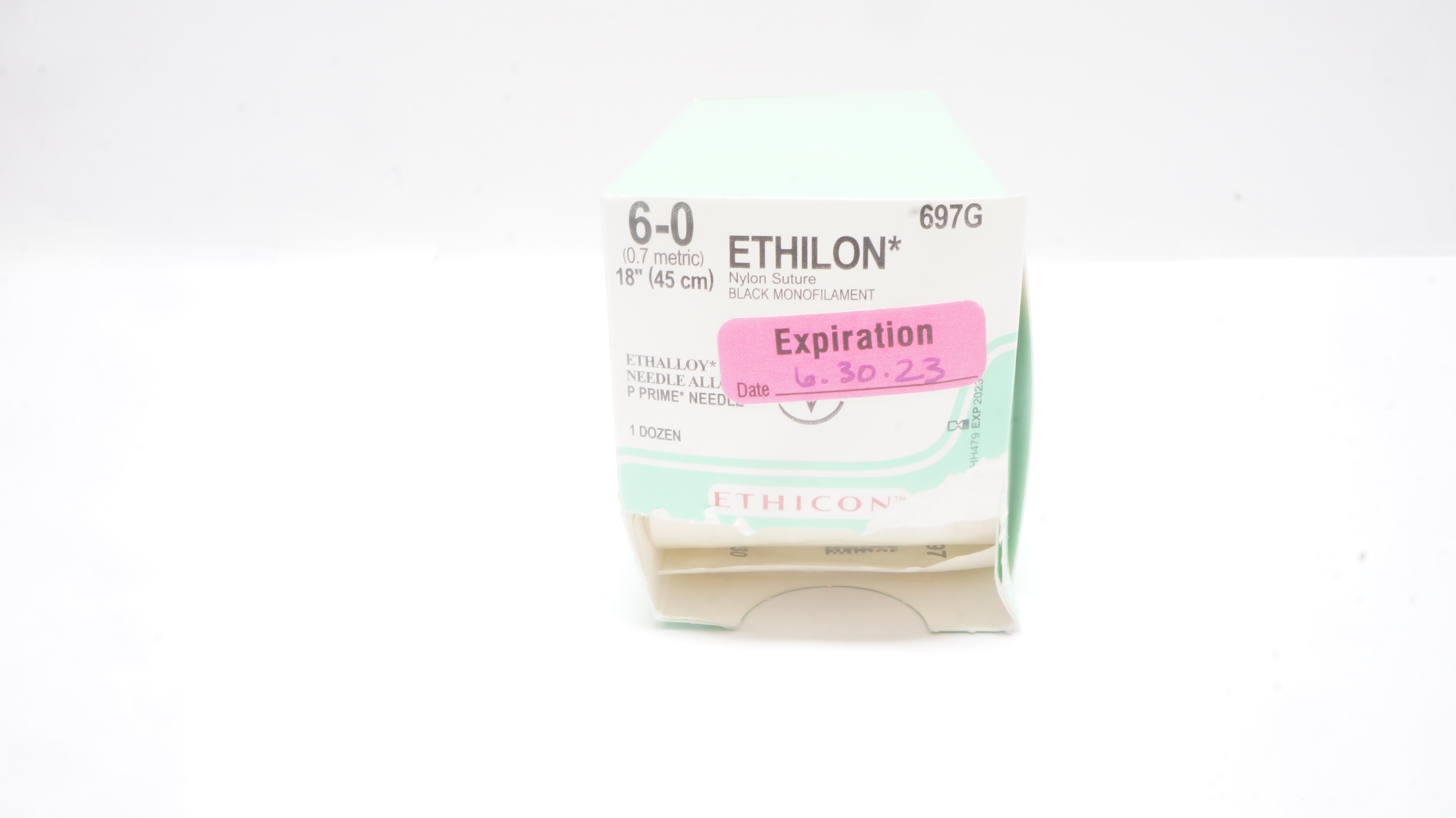 Ethicon 697G 6-0 Ethilon Stre P-1 11mm 3/8c Reverse Cutting 18in.(x) - Box of 12