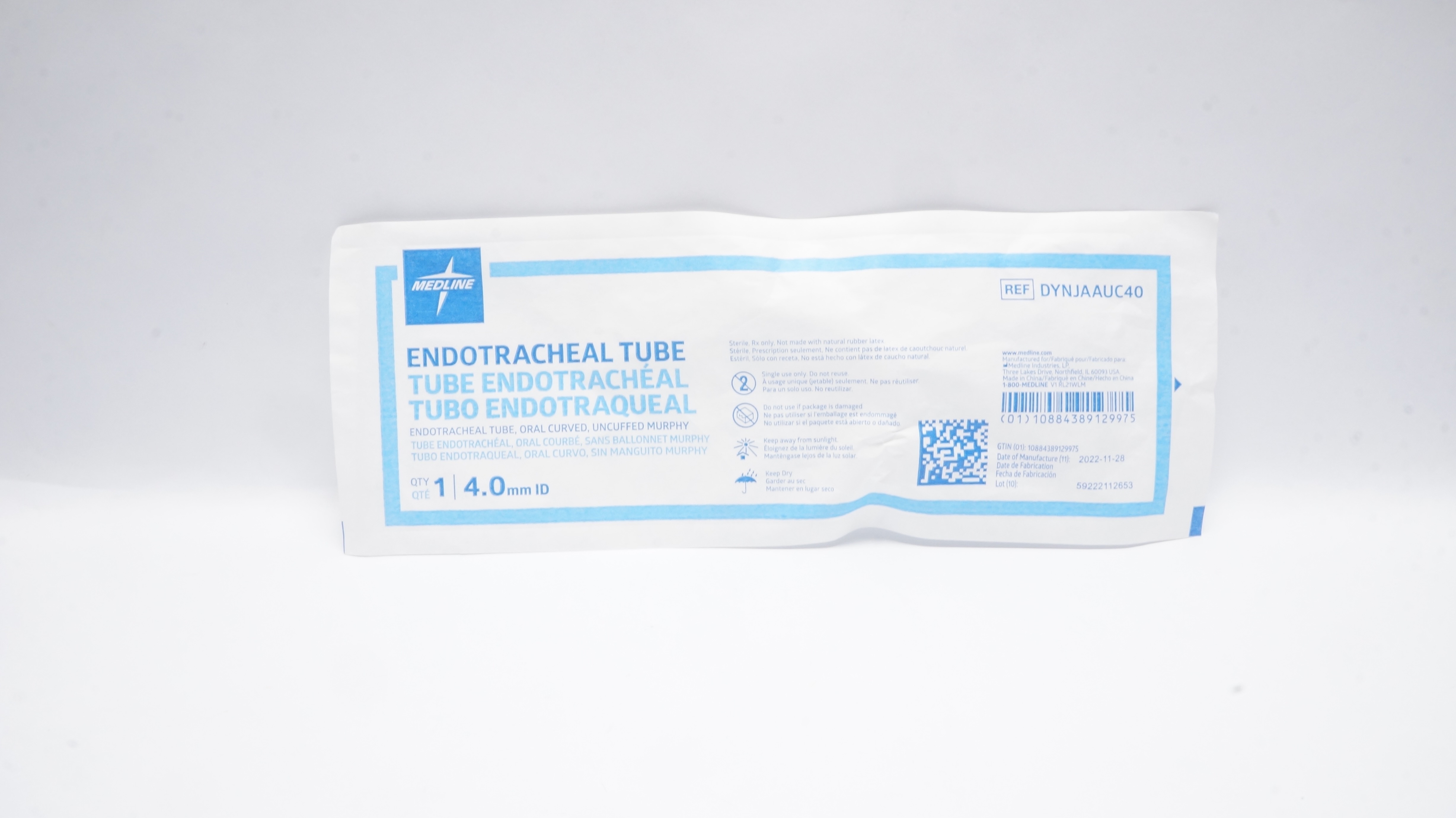 Medline DYNJAAUC40 Endotracheal Tube, Oral Curved, Uncuffed Murphy 4.0mm ID