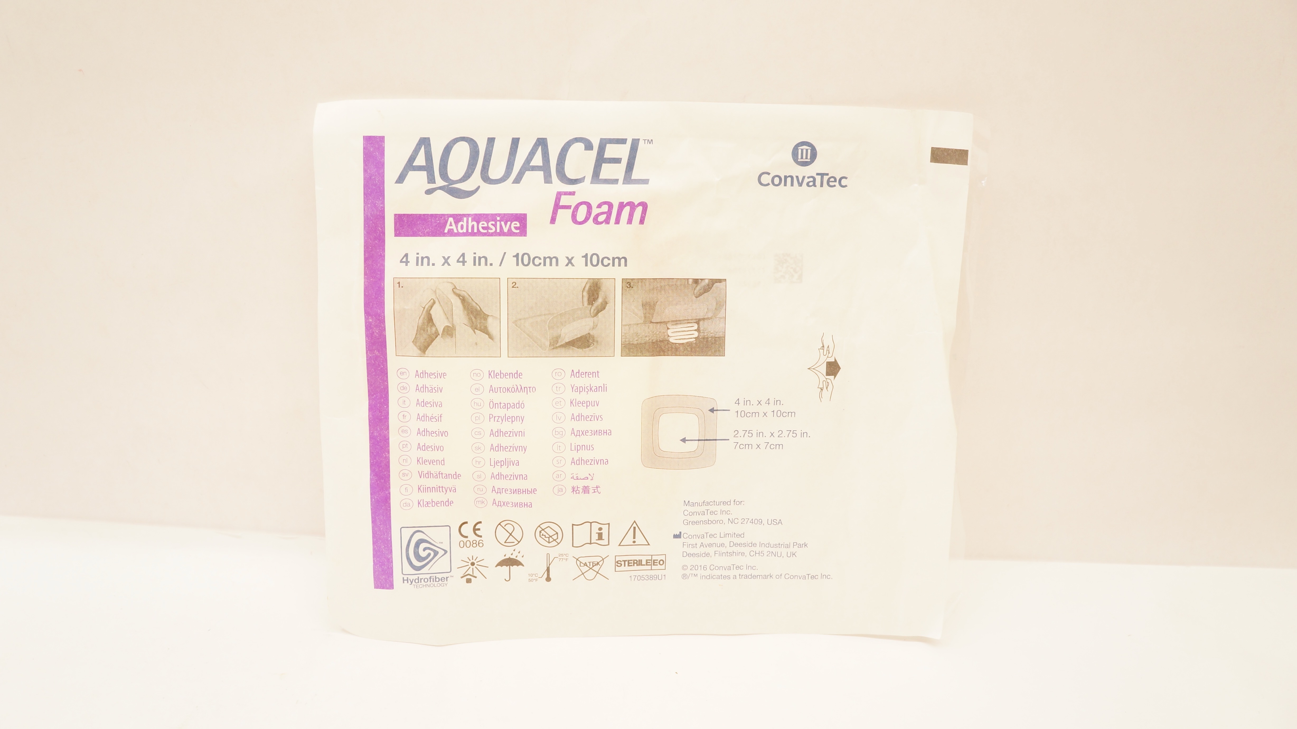 ConvaTec AQUACEL Adhesive Foam 4inch x 4inch (x)