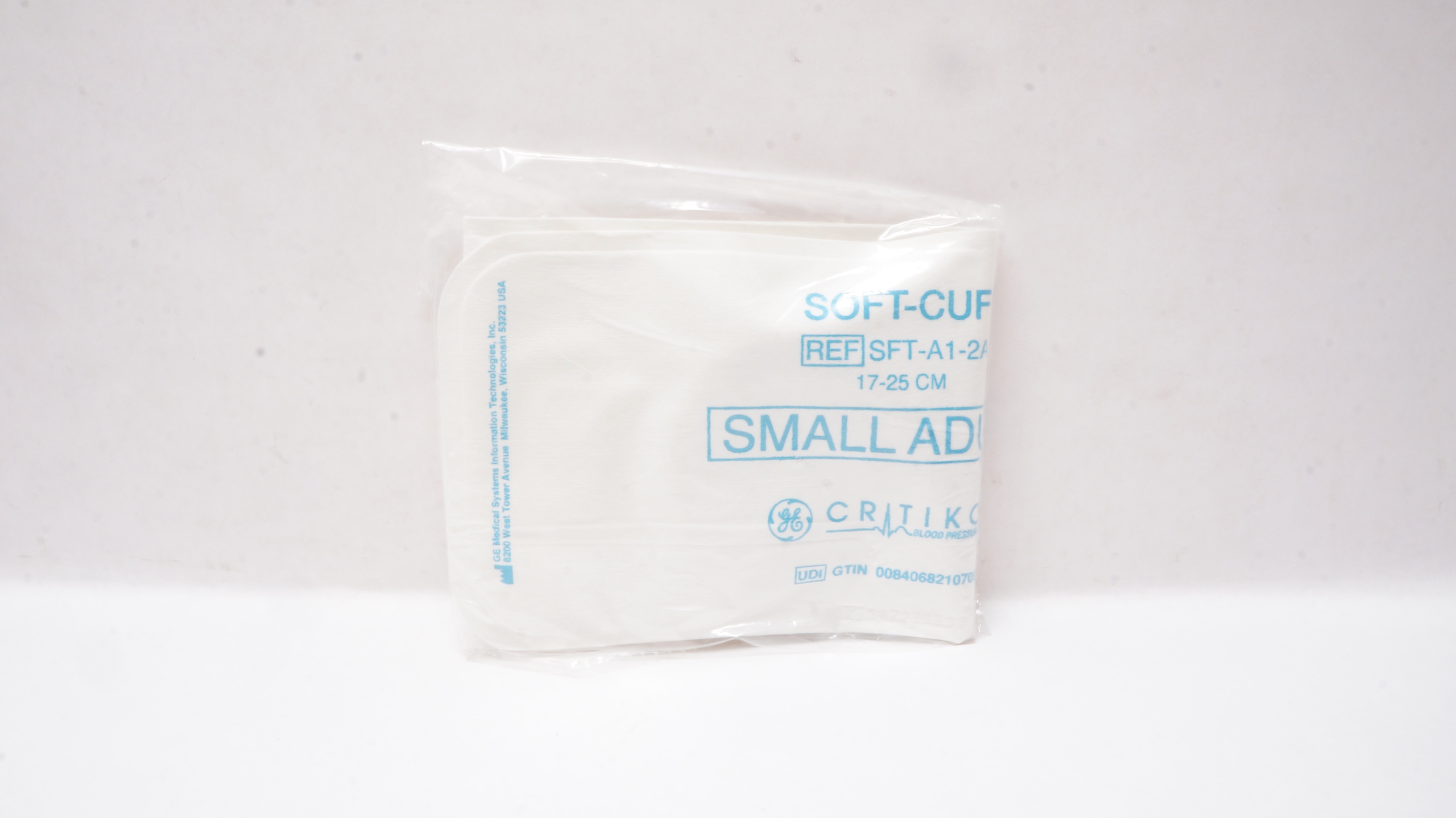 GE Medical SFT-A1-2A Critikon Soft-Cuf Blood Pressure Cuff Small Adult 17-25cm