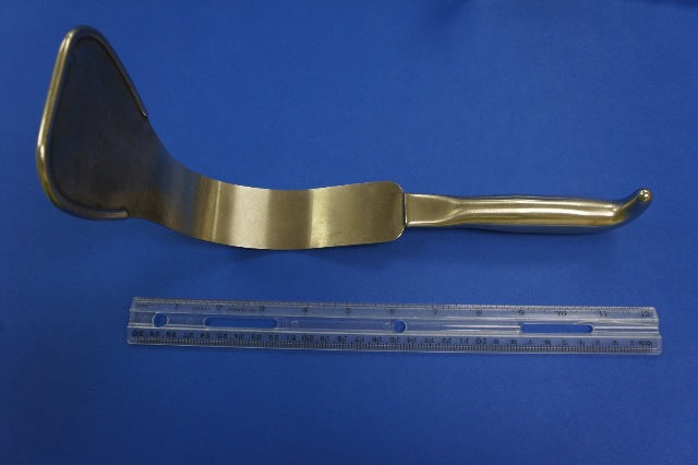 V.Mueller Retractor 12in.