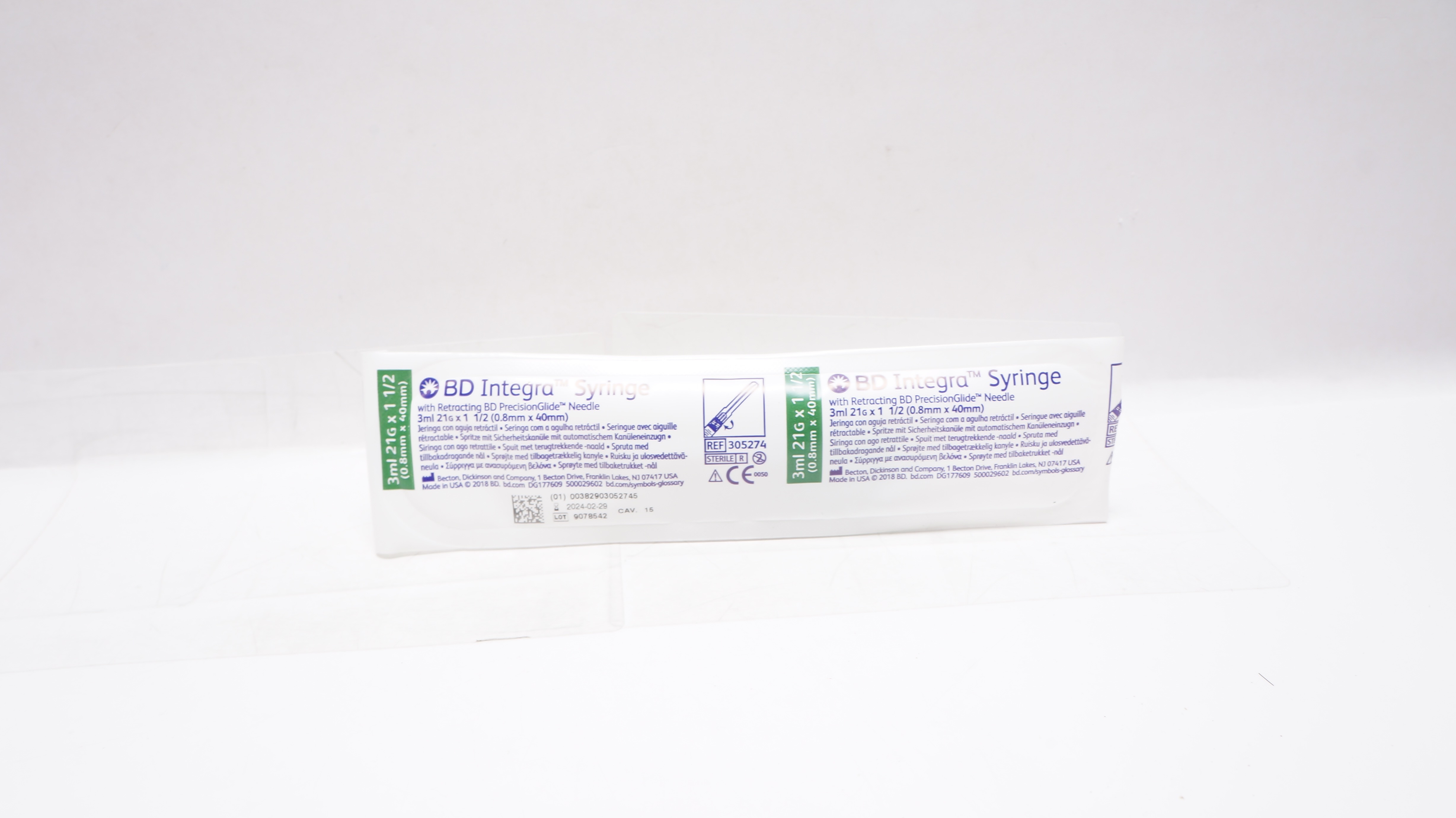 BD 305274 Integra Syringe with Retracting Ndle 3ml 21G x 1-1/2inch