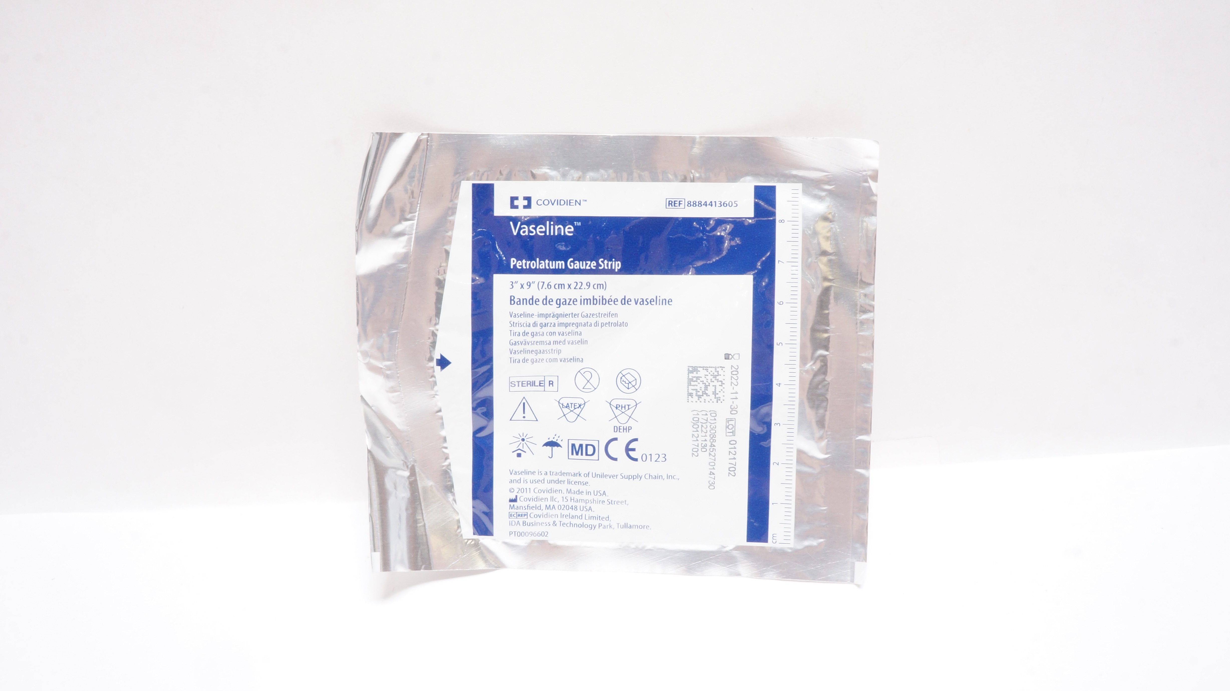 Covidien 8884413605 Vaseline Petrolatum Gauze Strip 3inch x 9inch (x)