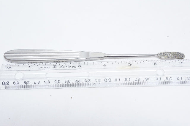 V.Mueller RH2000-6  Knight 6-3/4 Inch Length Surgical Grade Stainless Steel