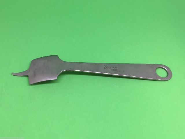 Aesculap FK174 Retractor Orthopedic Hohmann 9-3/8