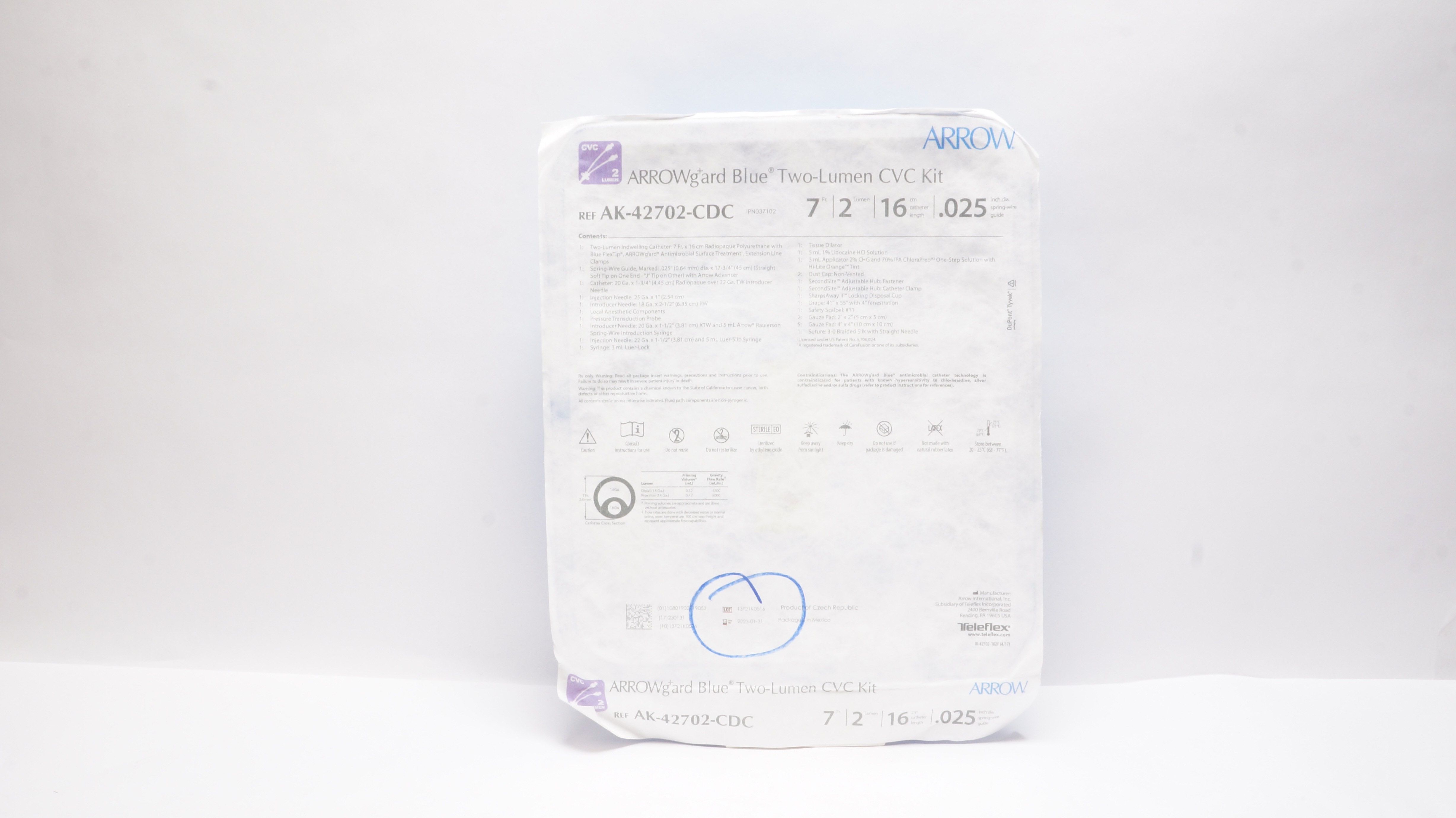 Teleflex AK-42702-CDC Arrowgard Blue Two-Lumen CVC Kit 7Fr x 16cm x .025inch(x)