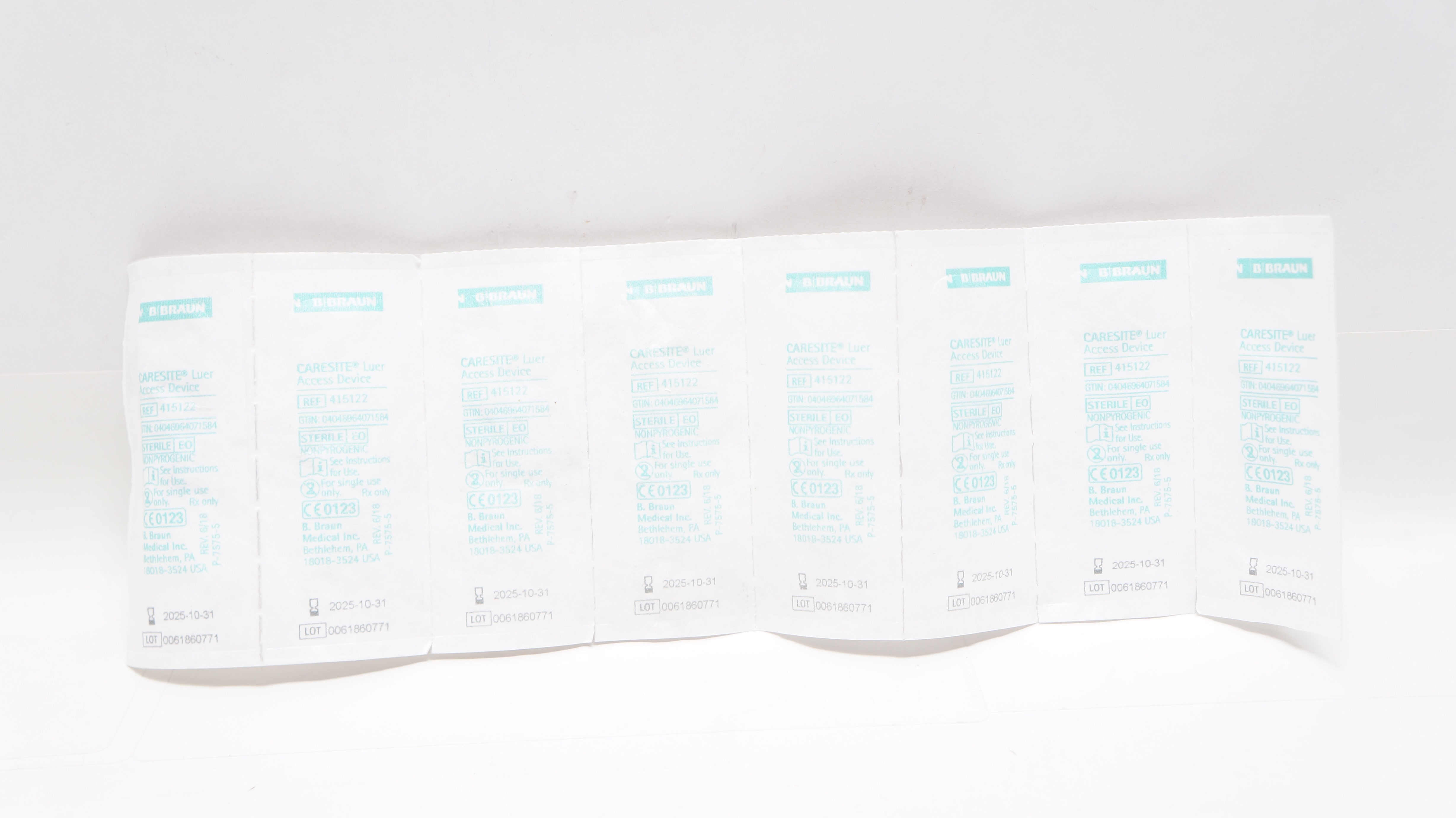 Braun 415122 Caresite Luer Access Device - Pack of 8
