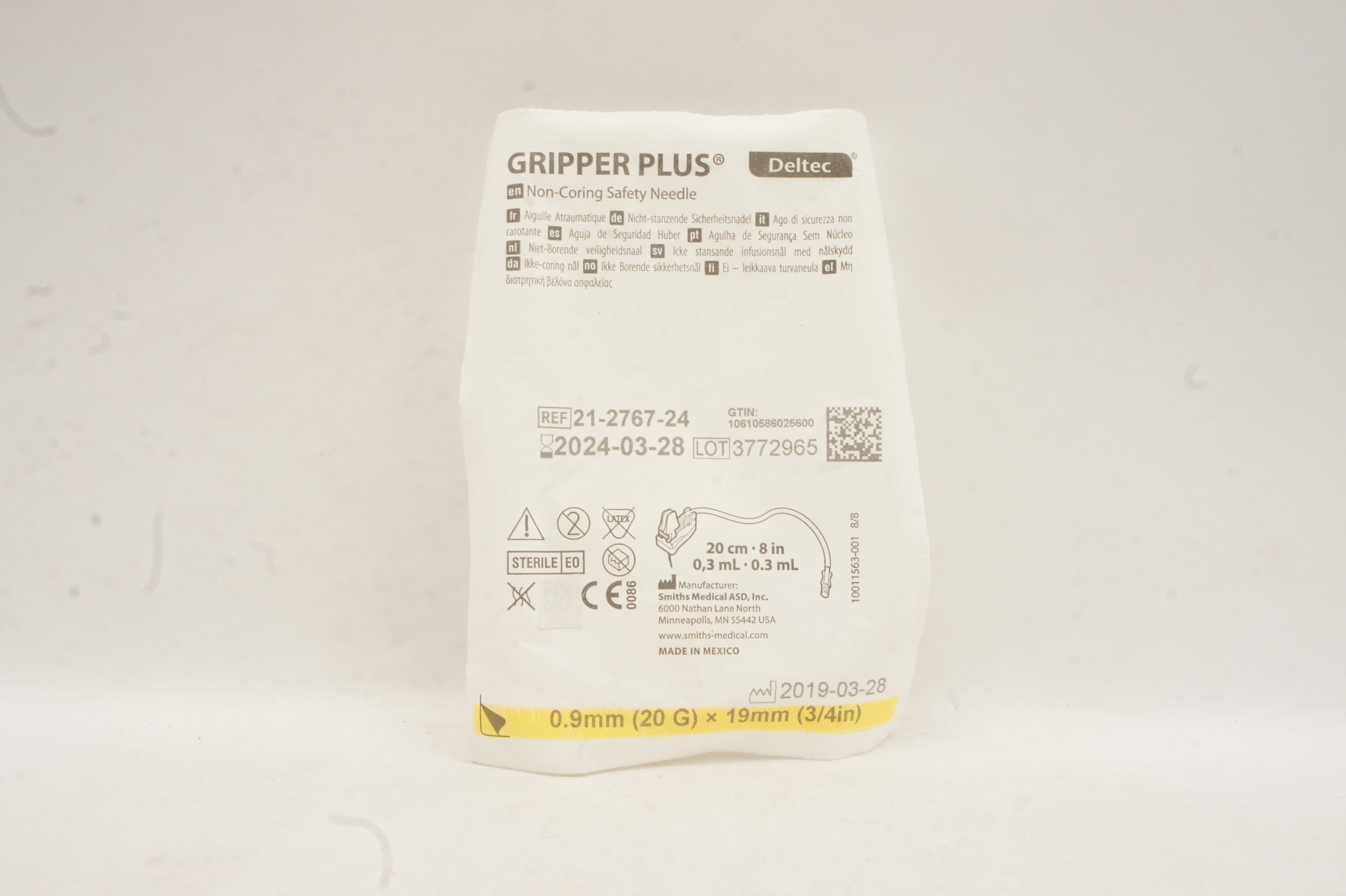 Smith Medical  21-2767-24 Gripper Plus Deltec Non-Coring Safety Needle 20Gx3/4in