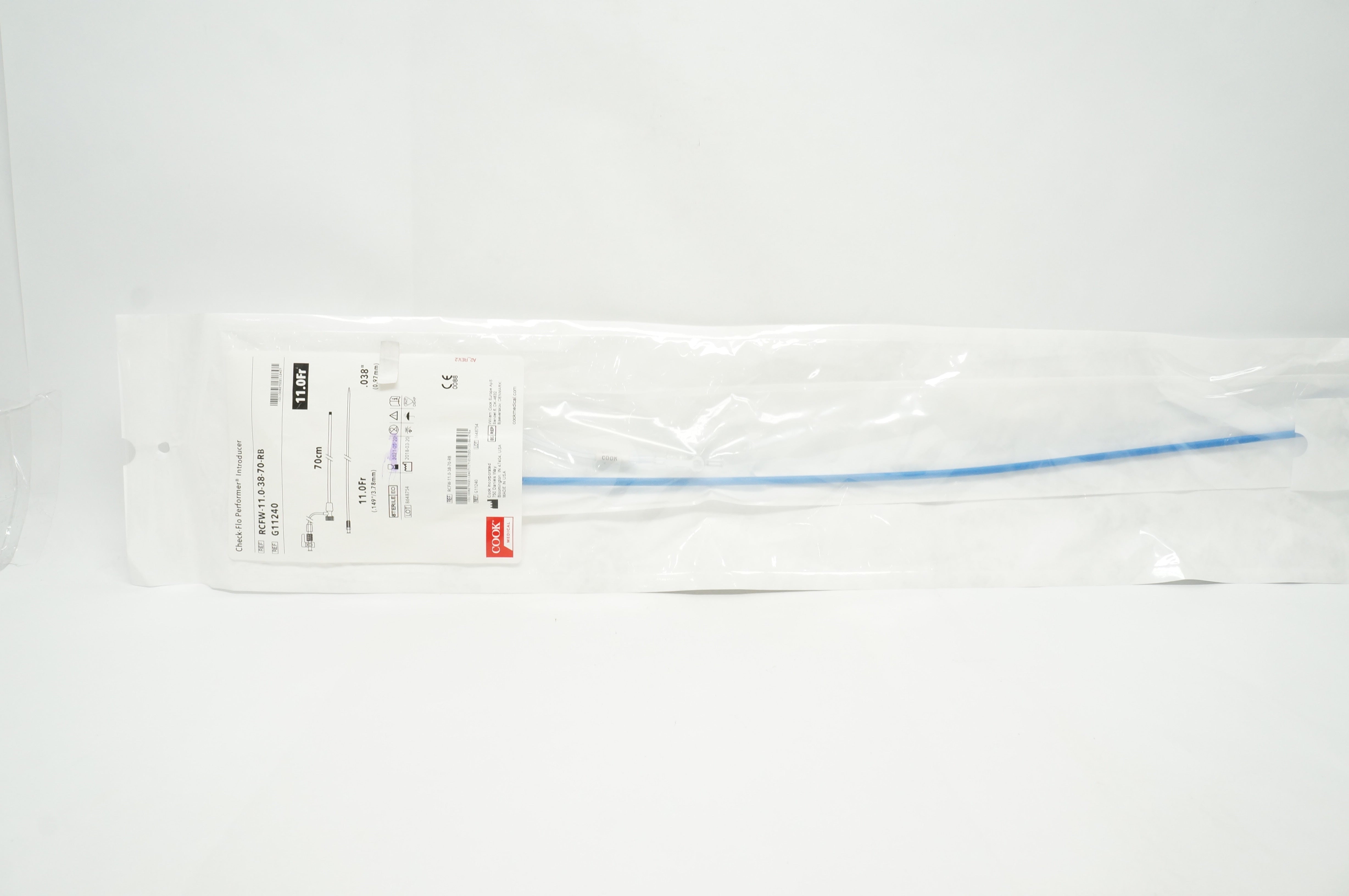 Cook Medical G11240 Check-Flo Performer Introducer 11.0Fr x .038inch x 70cm (x)