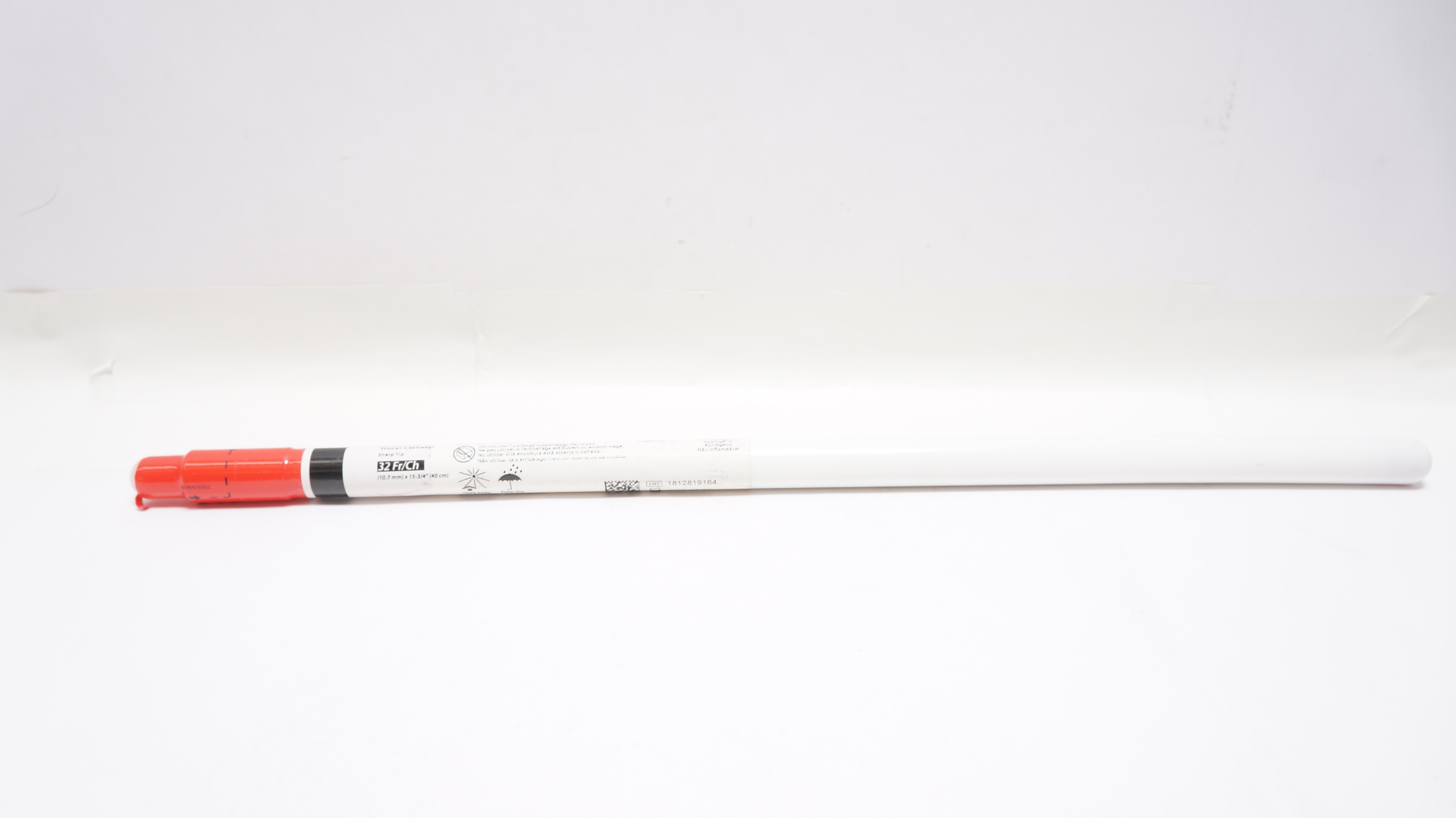 Covidien 8888561076 Argyle Trocar Cath. Sharp Tip 32Fr x 15-3