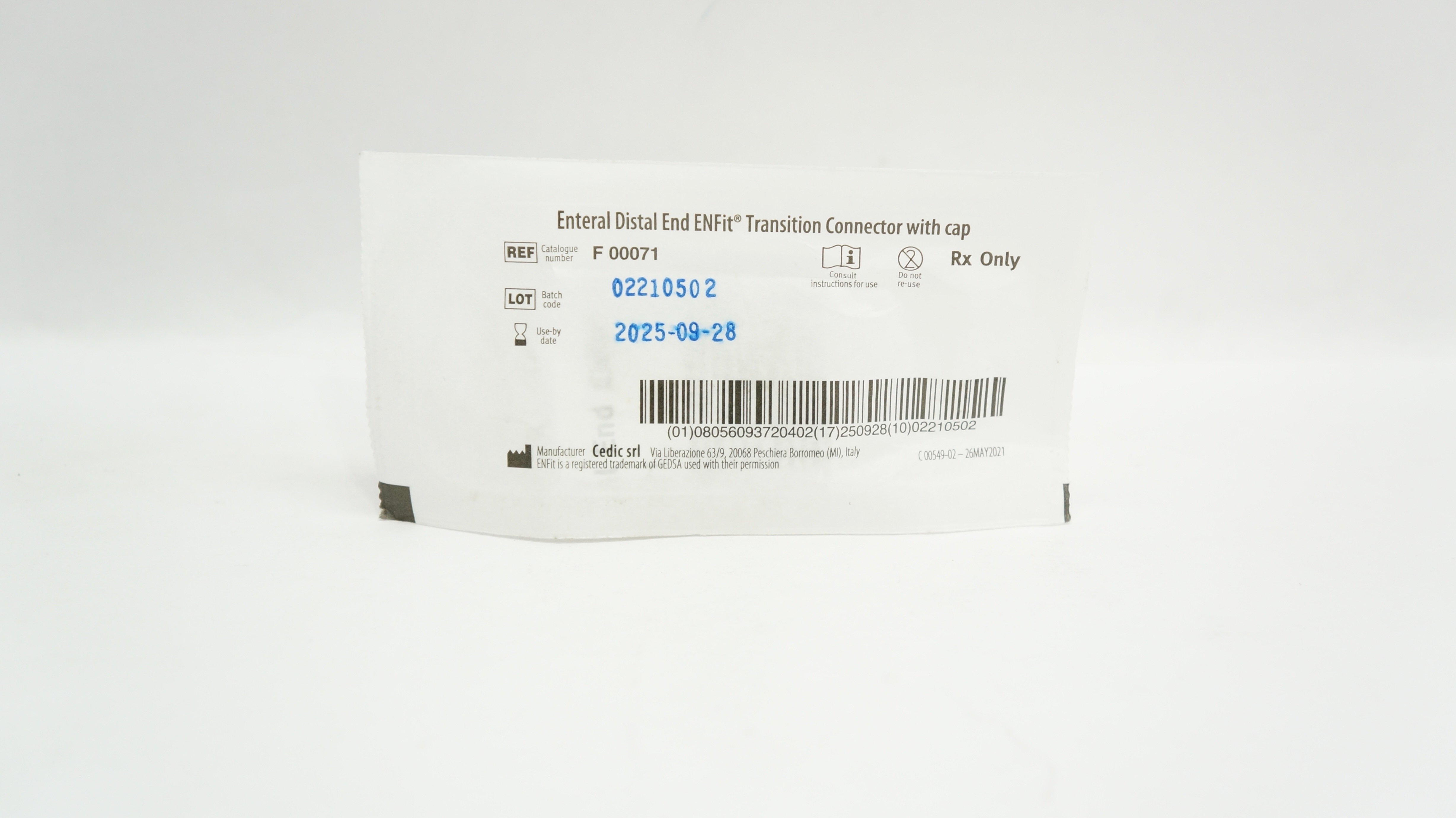 Cedic SRL F00071 Enteral Distal ENFit Transition Connector with Cap