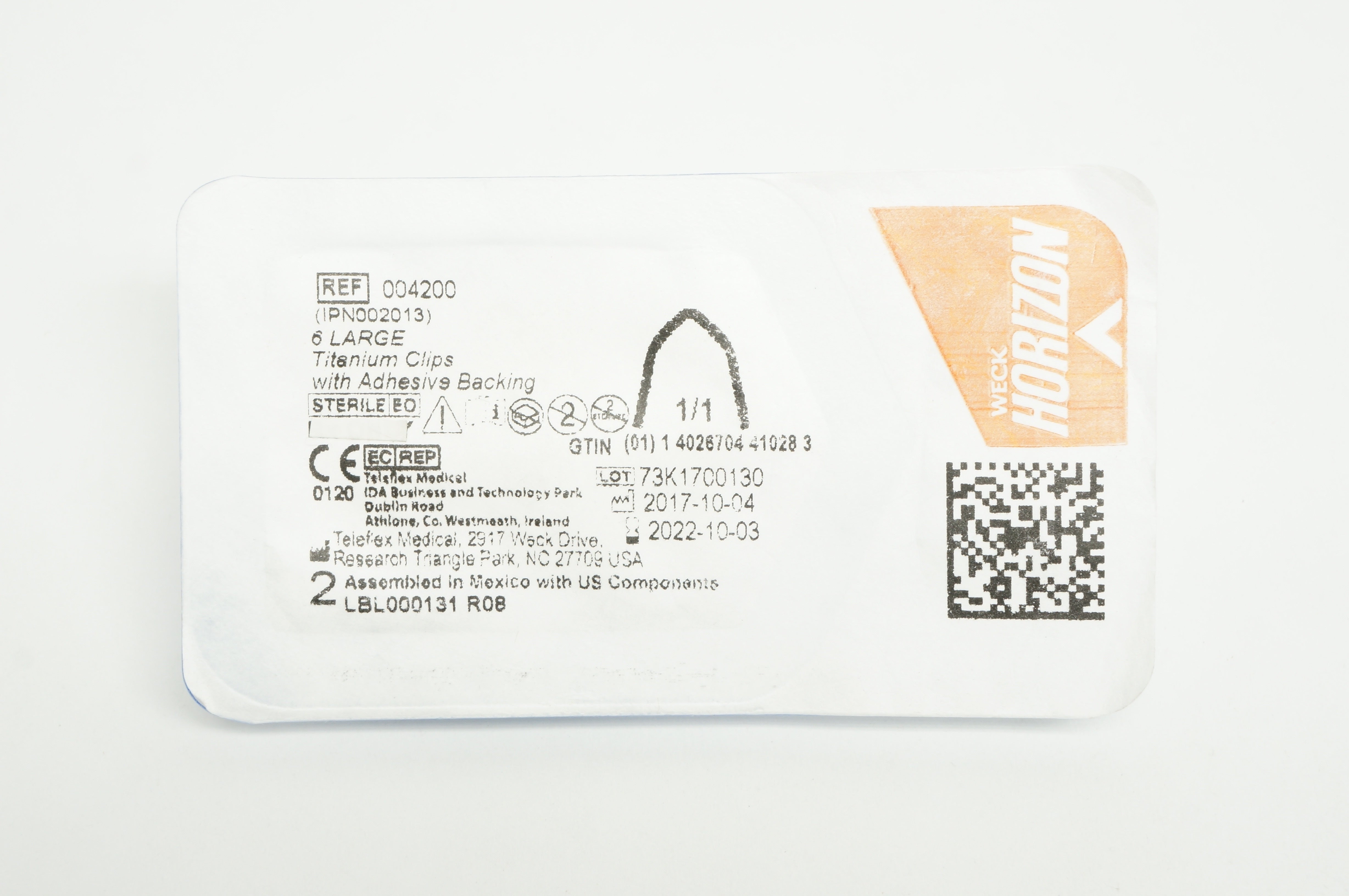 Weck Horizon 004200 Teleflex 6 Large Titanium Clips with Adhesive Backing 1/1(x)