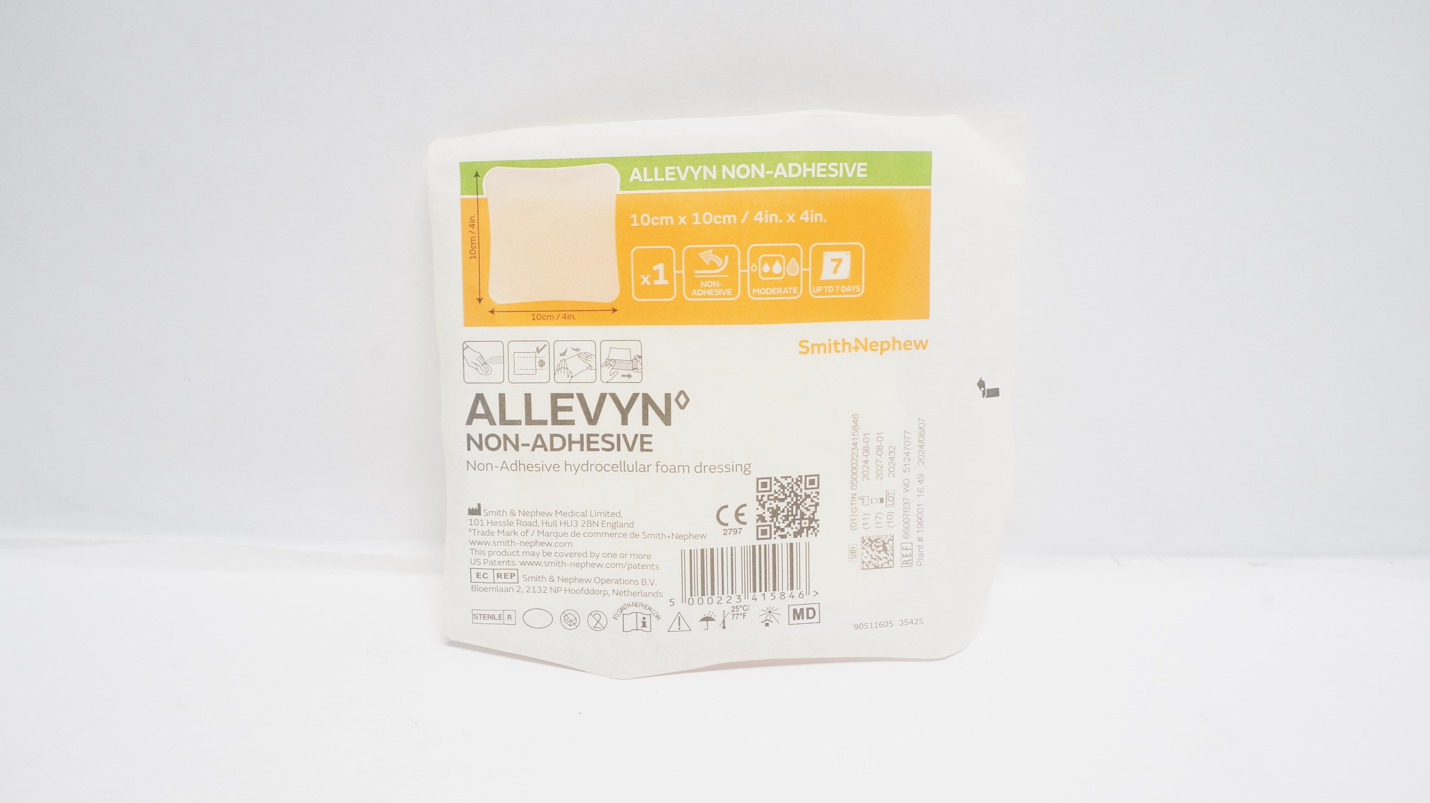 Smith&Nephew 66007637 Allevyn Foam Dressing Non Adhesive 4 x 4inch