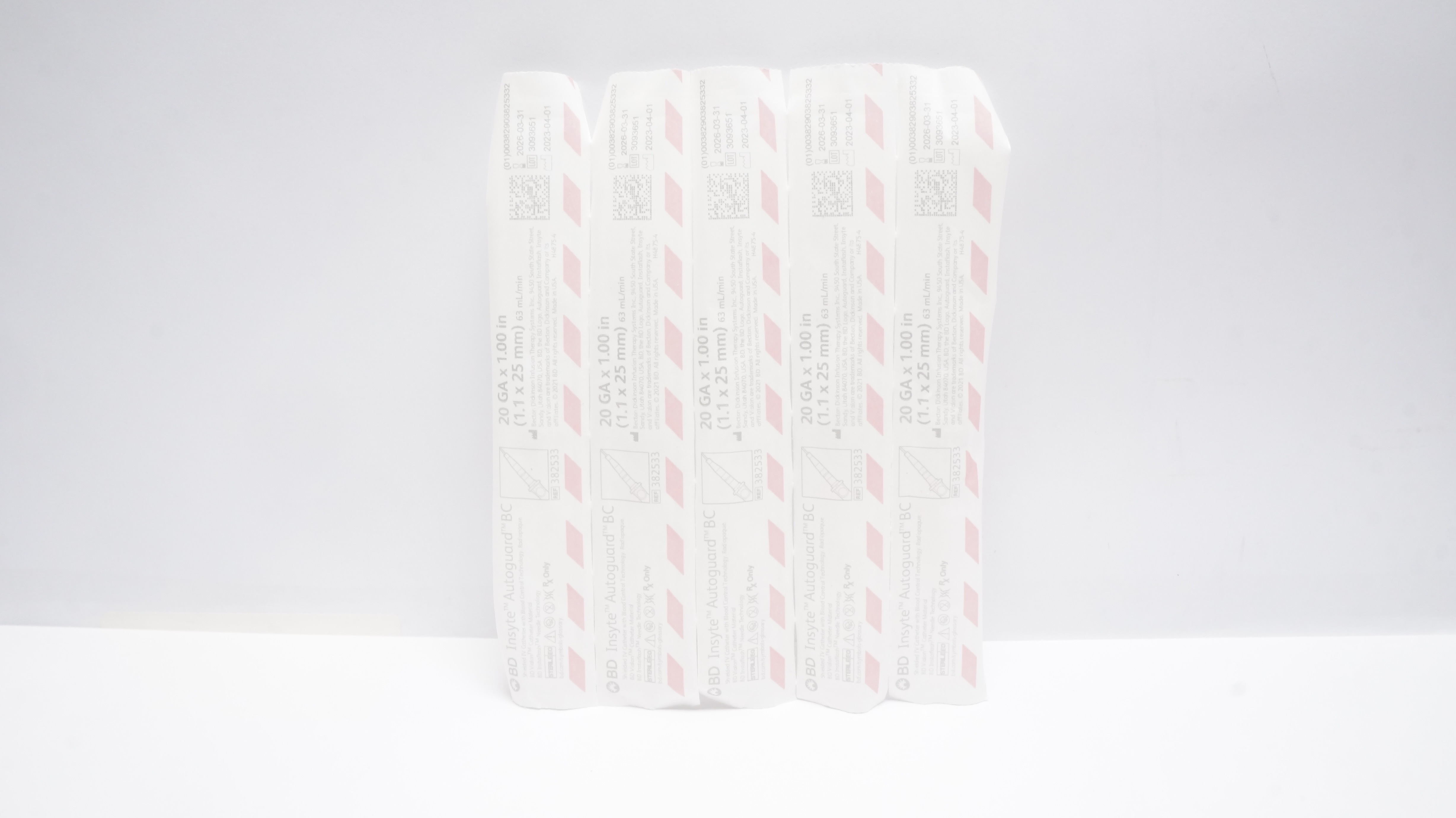 BD 382533 Insyte Autoguard BC Shielded IV Cath. 20Ga x 1.00in. 63ml/min-Lot of 5