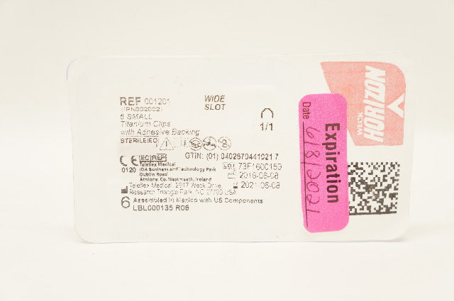 Teleflex 001201 Weck Horizon 6 Small Titanium Clips with Adhesive Backing (x)