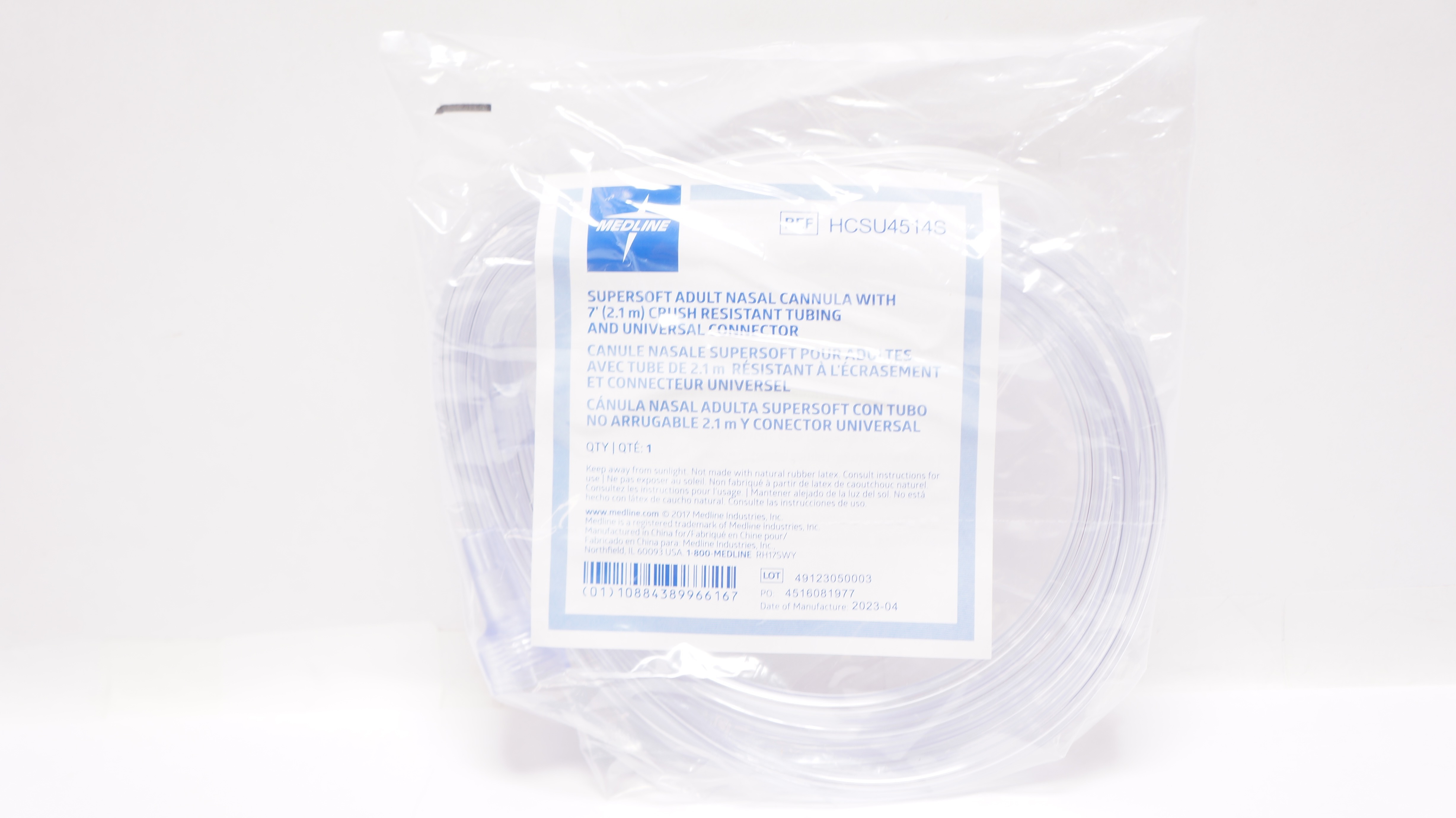 Medline HCSU4514S Supersoft Adult Nasal Cannula w/Cruch Resistant Tubing 7Ft.
