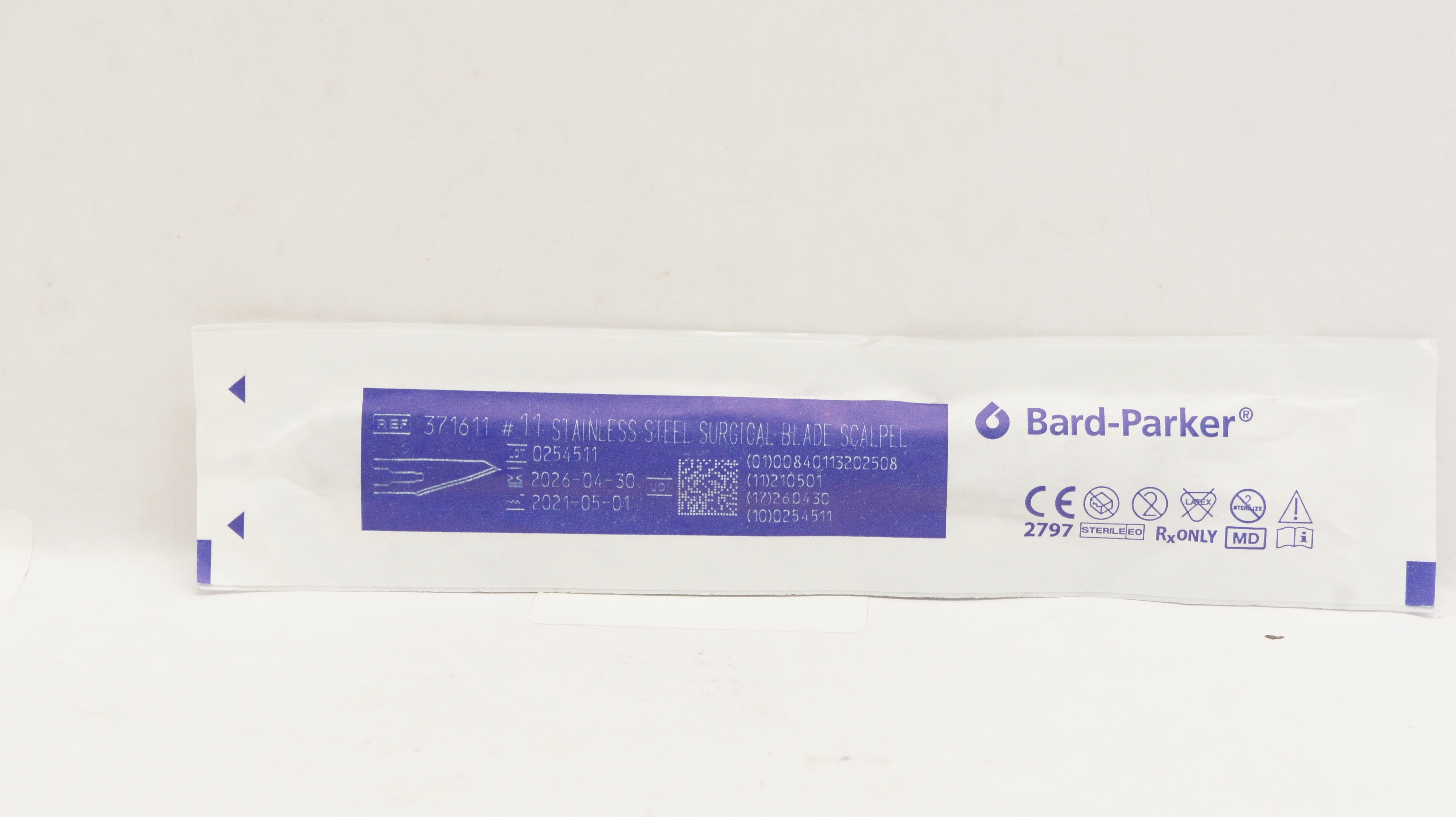 Aspen Surgical 371611 Bard-Parker Stainless Steel Surgical Blade Scalpel #11
