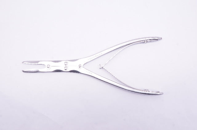 V. Mueller AU6790 Beyer Rongeur Forceps, Bite 15 mm x 3 mm Wide, Length 7inch