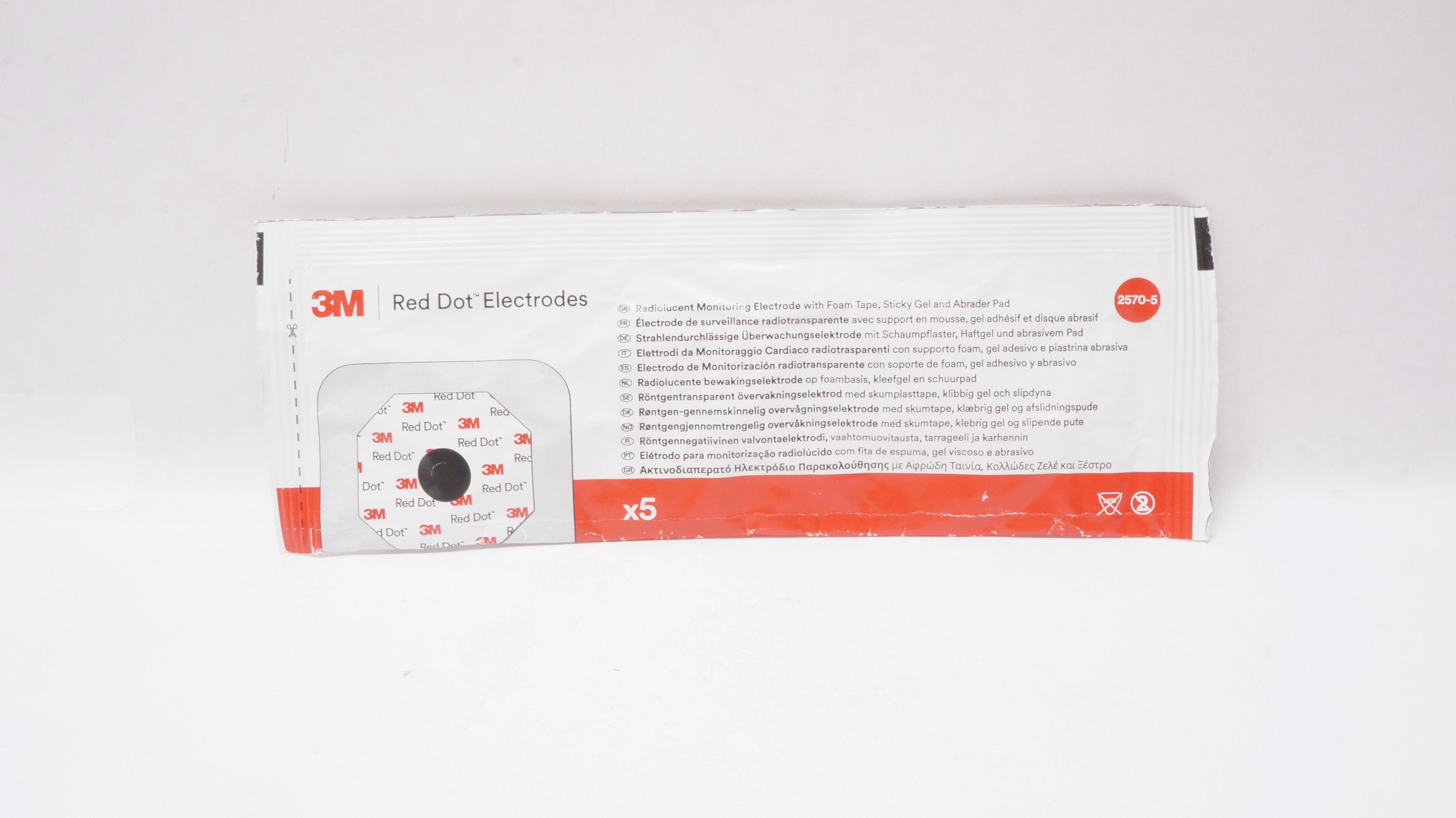 3M 2570-5 Red Dot Radiolucent Monitoring Electrode - Pack of 5 (x)